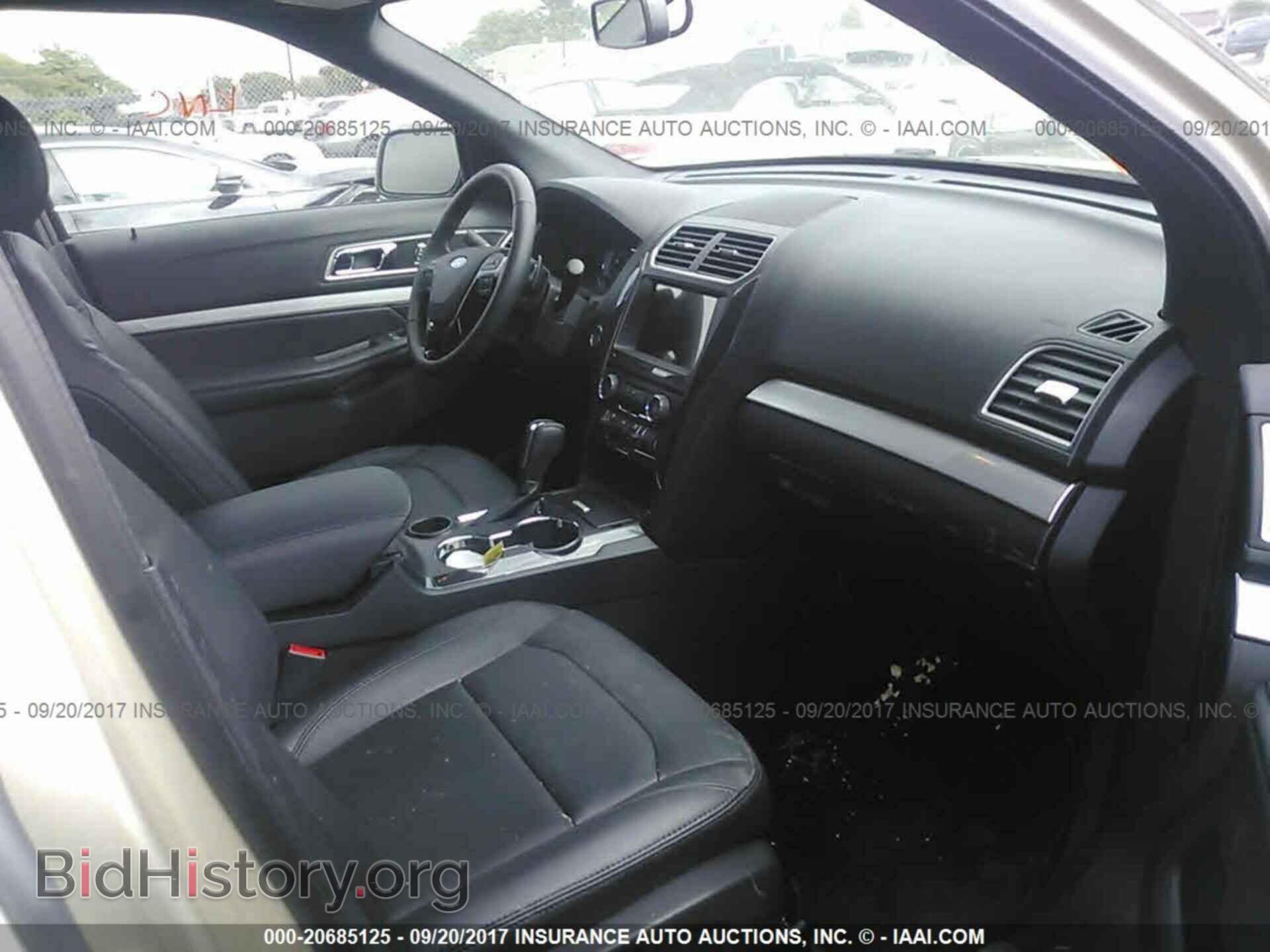 2017 Ford Explorer - VIN: 1FM5K7DH8HGC10529 - Photo 5