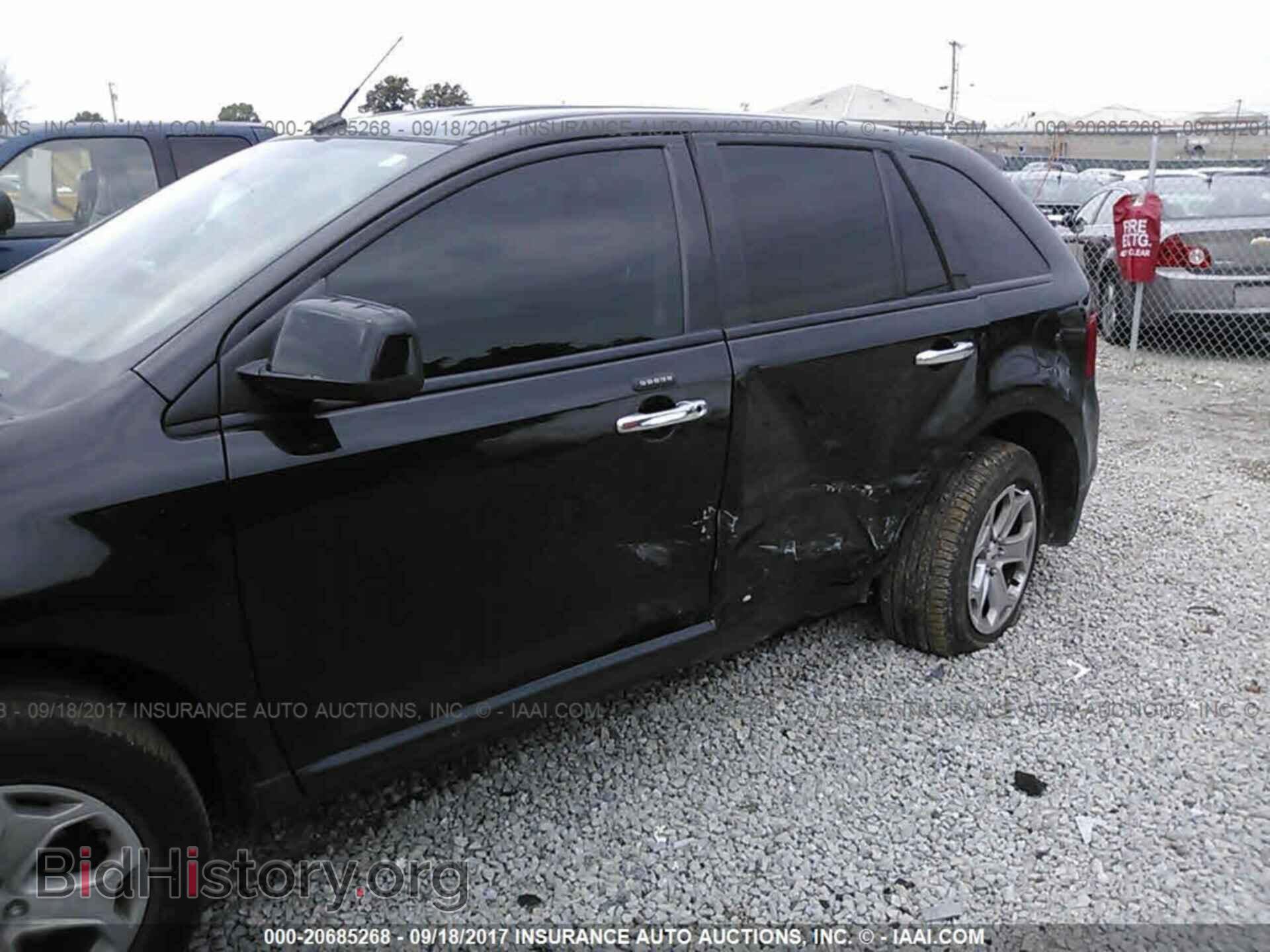 2011 Ford Edge - VIN: 2FMDK3JC8BBA49823 - Photo 6