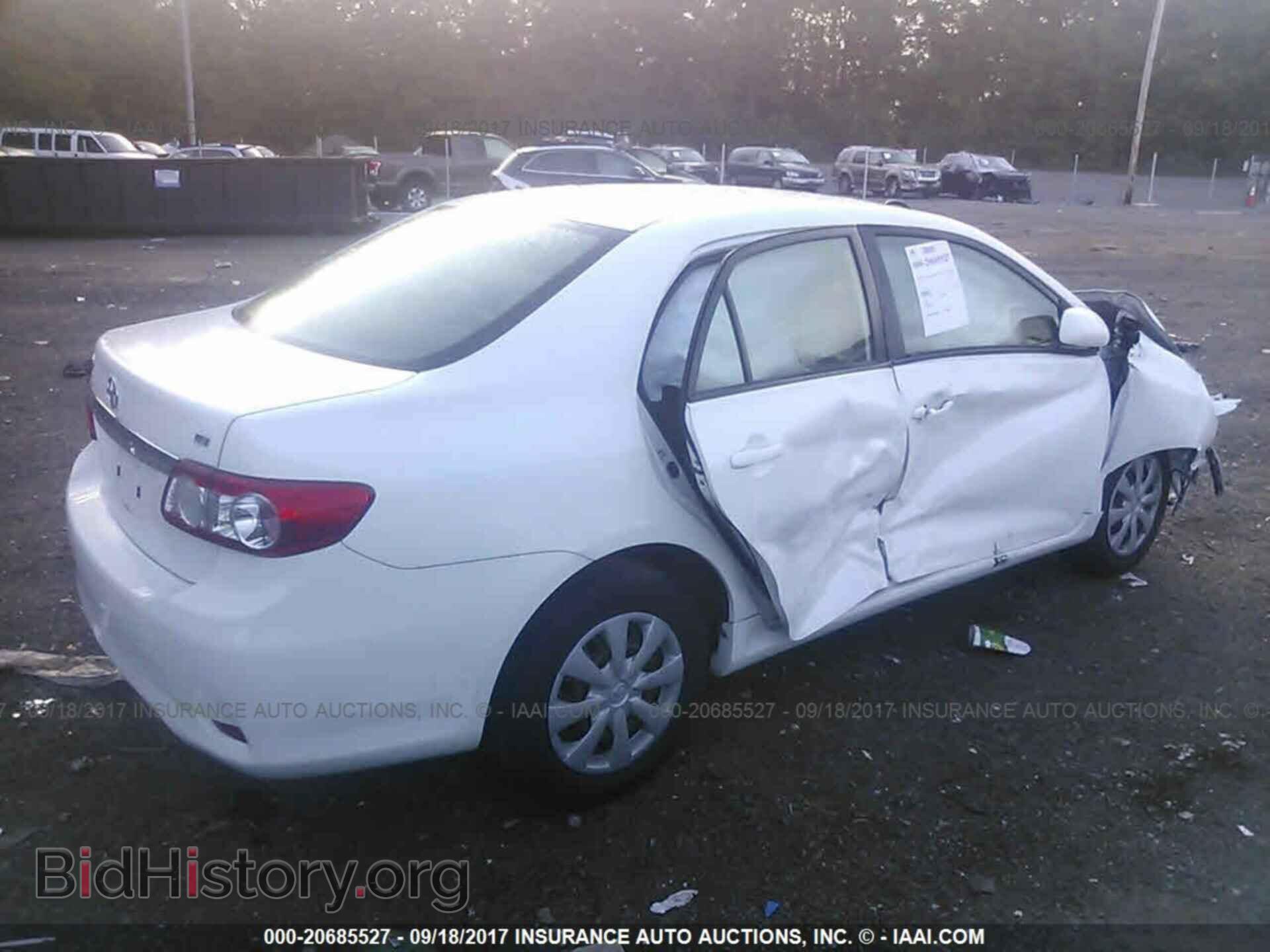 2011 Toyota Corolla - VIN: JTDBU4EE0B9141237 - Photo 4