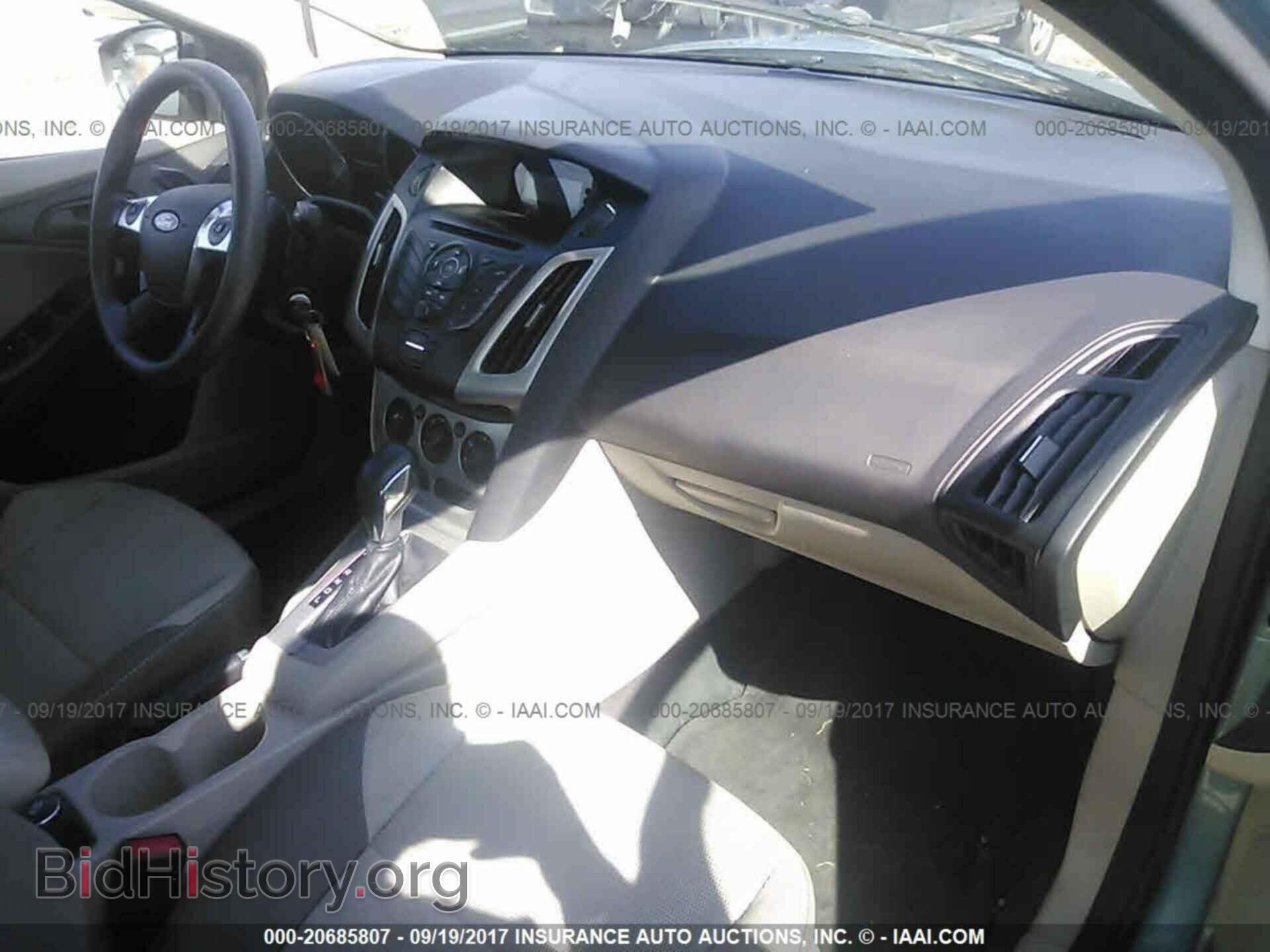 2012 Ford Focus - VIN: 1FAHP3F29CL456290 - Photo 5