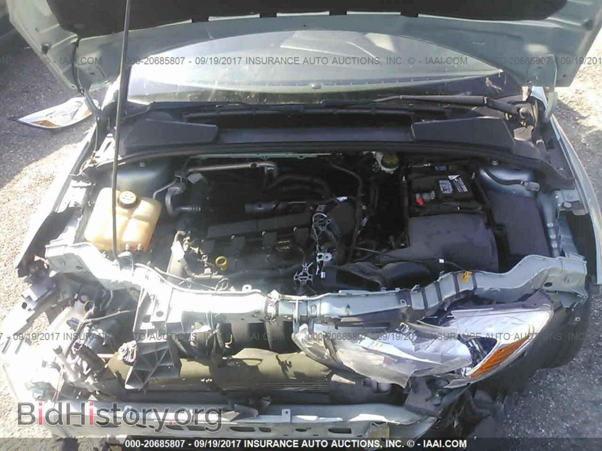 2012 Ford Focus - VIN: 1FAHP3F29CL456290 - Photo 10