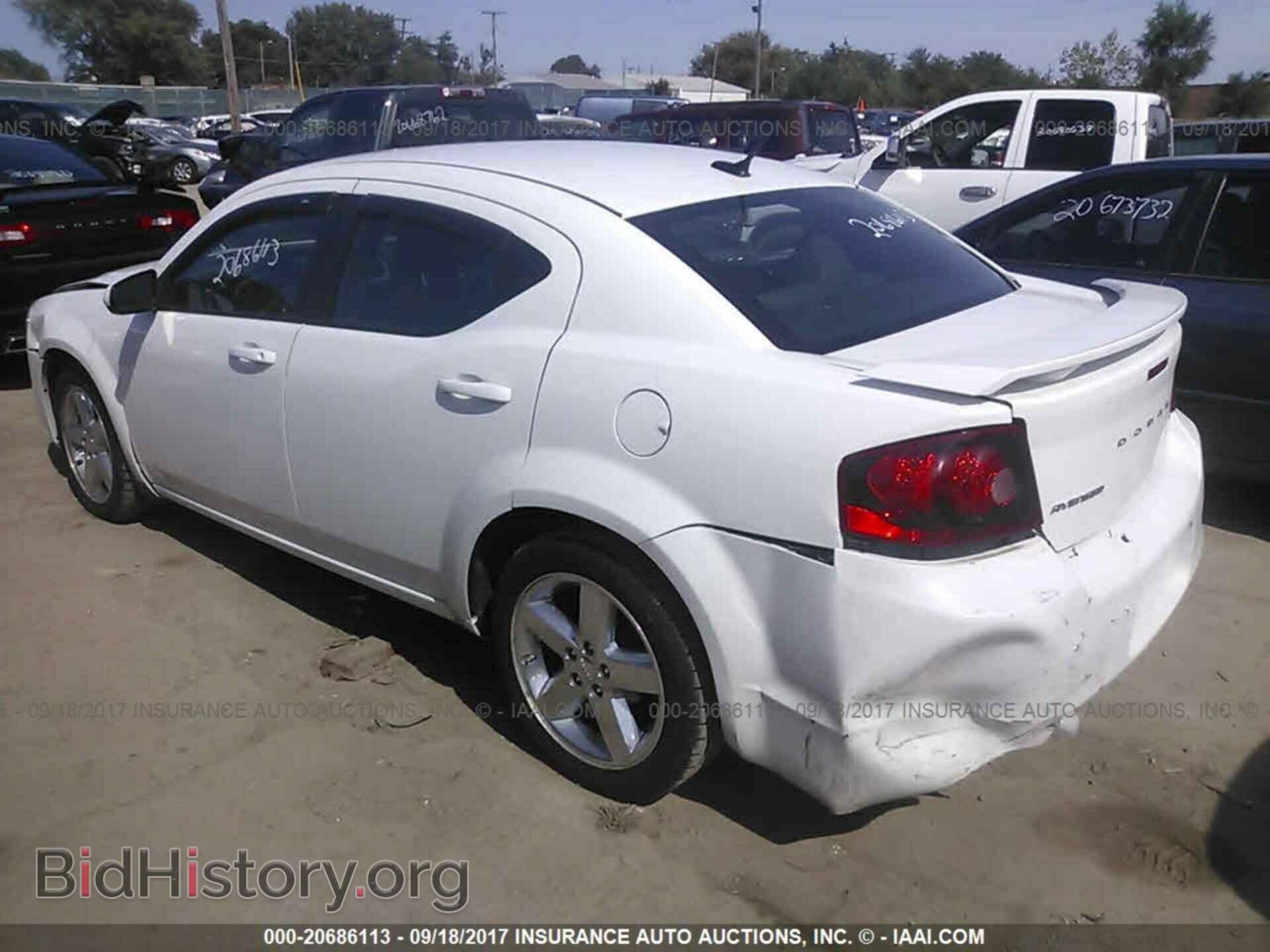 2012 Dodge Avenger - VIN: 1C3CDZEG8CN228223 - Фото 3