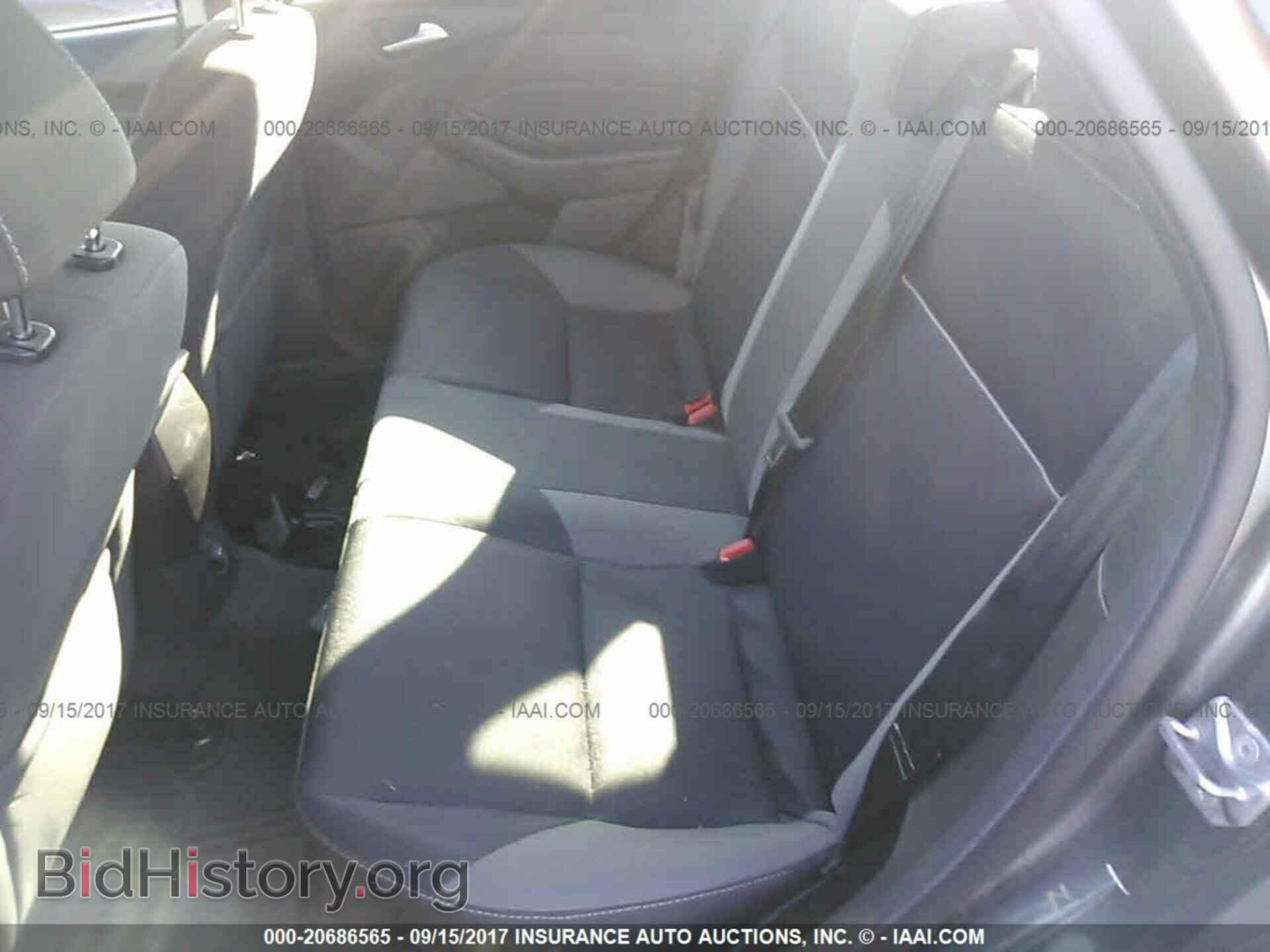 2014 Ford Focus - VIN: 1FADP3F24EL216114 - Фото 8