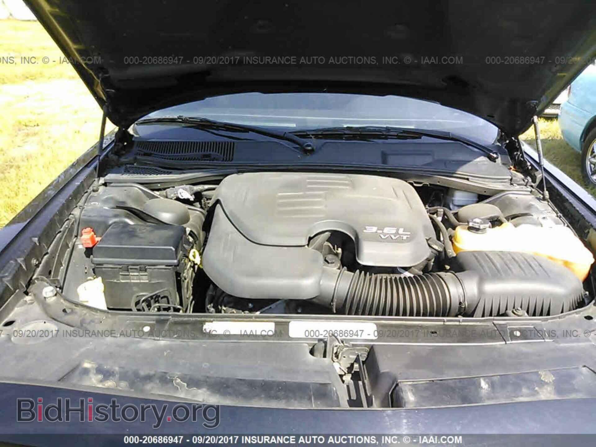 2012 Dodge Challenger - VIN: 2C3CDYAGXCH206586 - Photo 10
