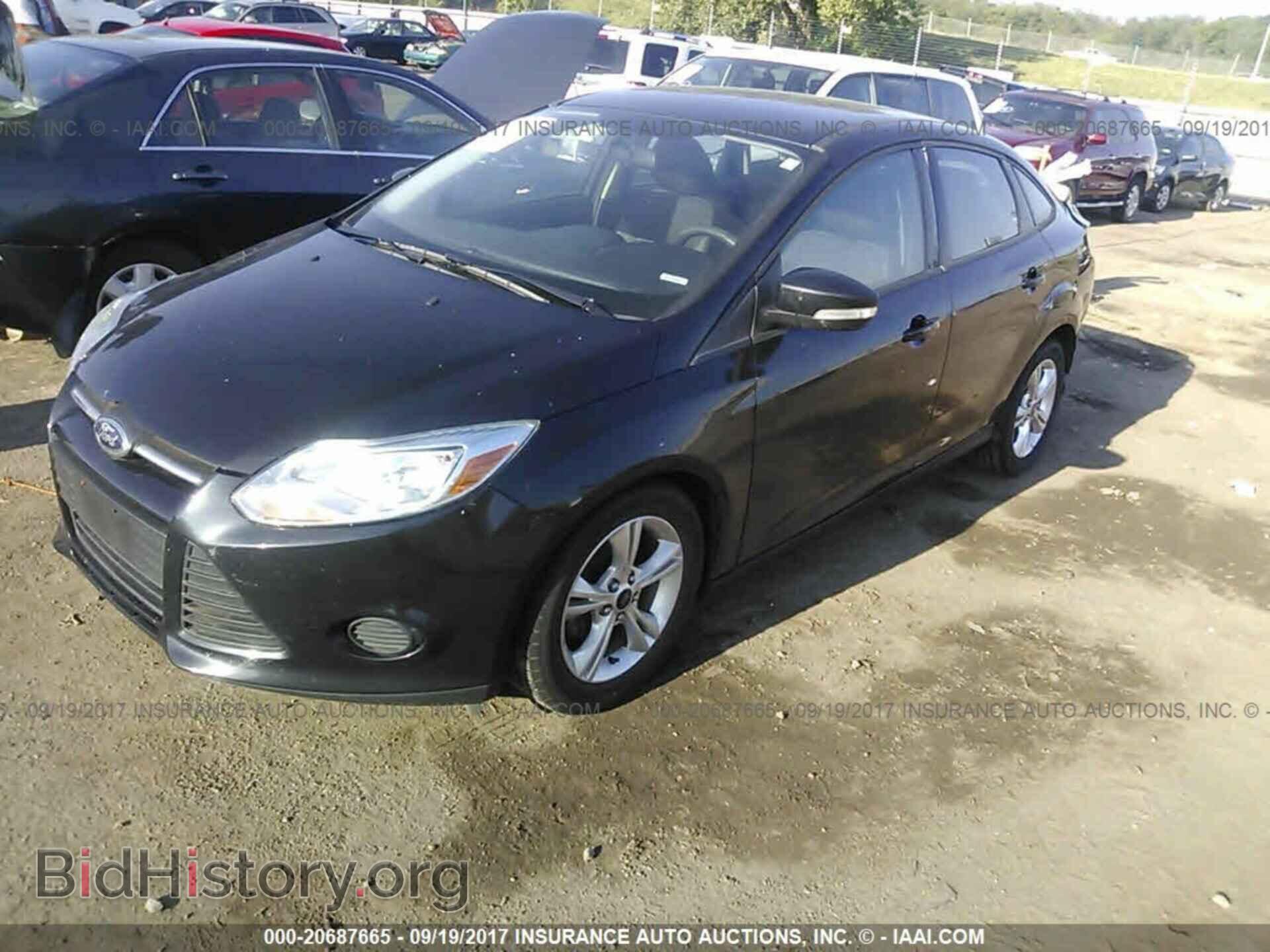 2013 Ford Focus - VIN: 1FADP3F27DL337735 - Фото 2