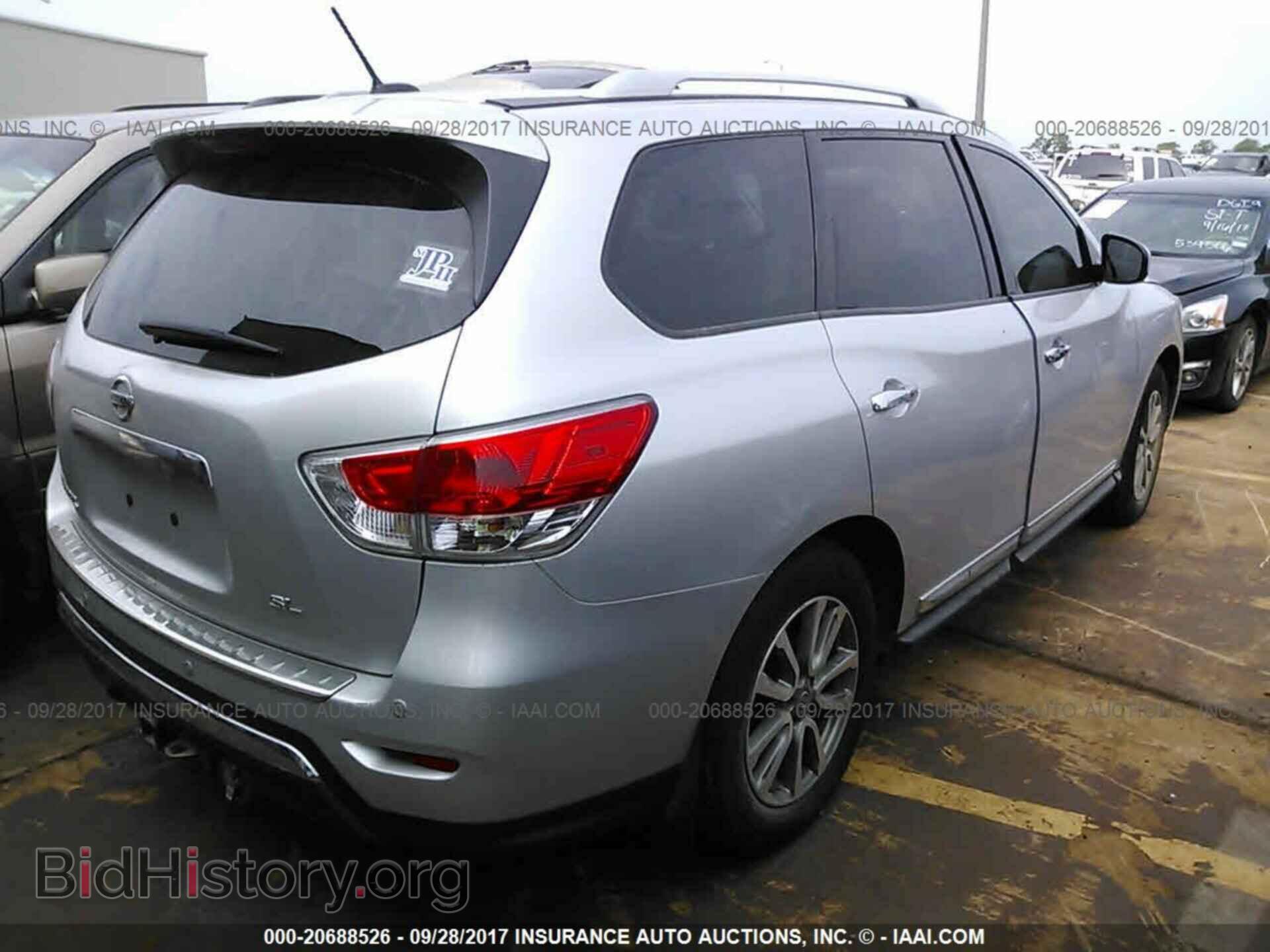 2015 Nissan Pathfinder - VIN: 5N1AR2MN4FC685599 - Фото 4