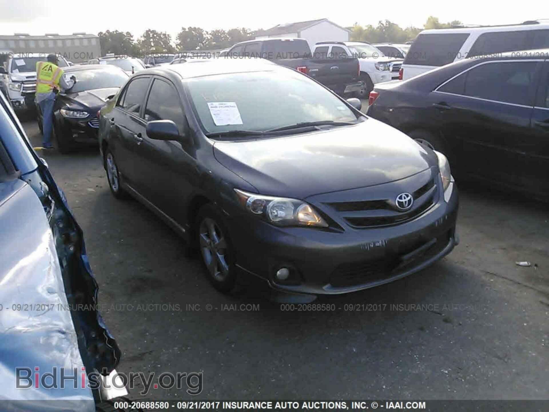 Photo 5YFBU4EE4DP220584 - Toyota Corolla 2013