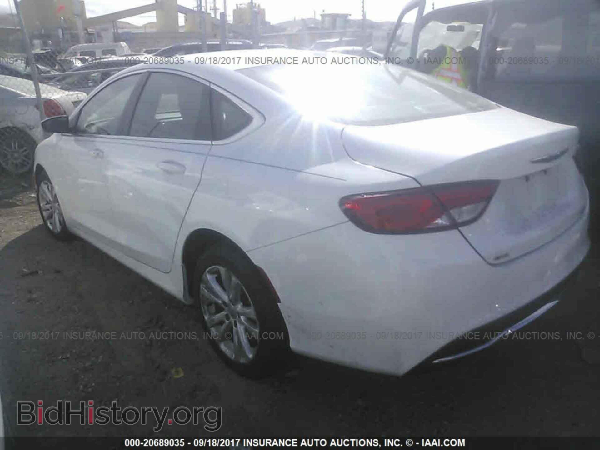 2015 Chrysler 200 - VIN: 1C3CCCAB8FN594567 - Фото 3
