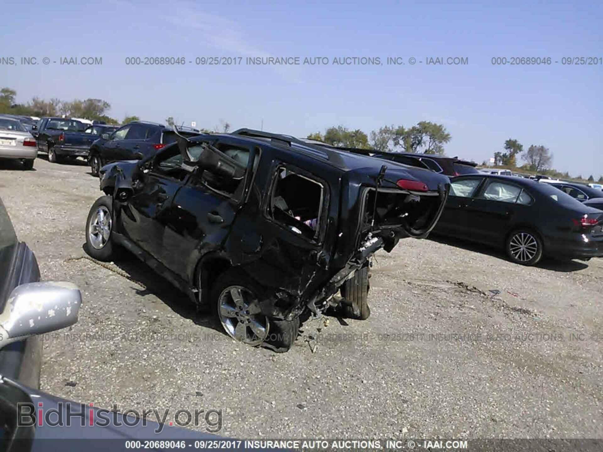 2012 Ford Escape - VIN: 1FMCU0D75CKB39618 - Photo 3