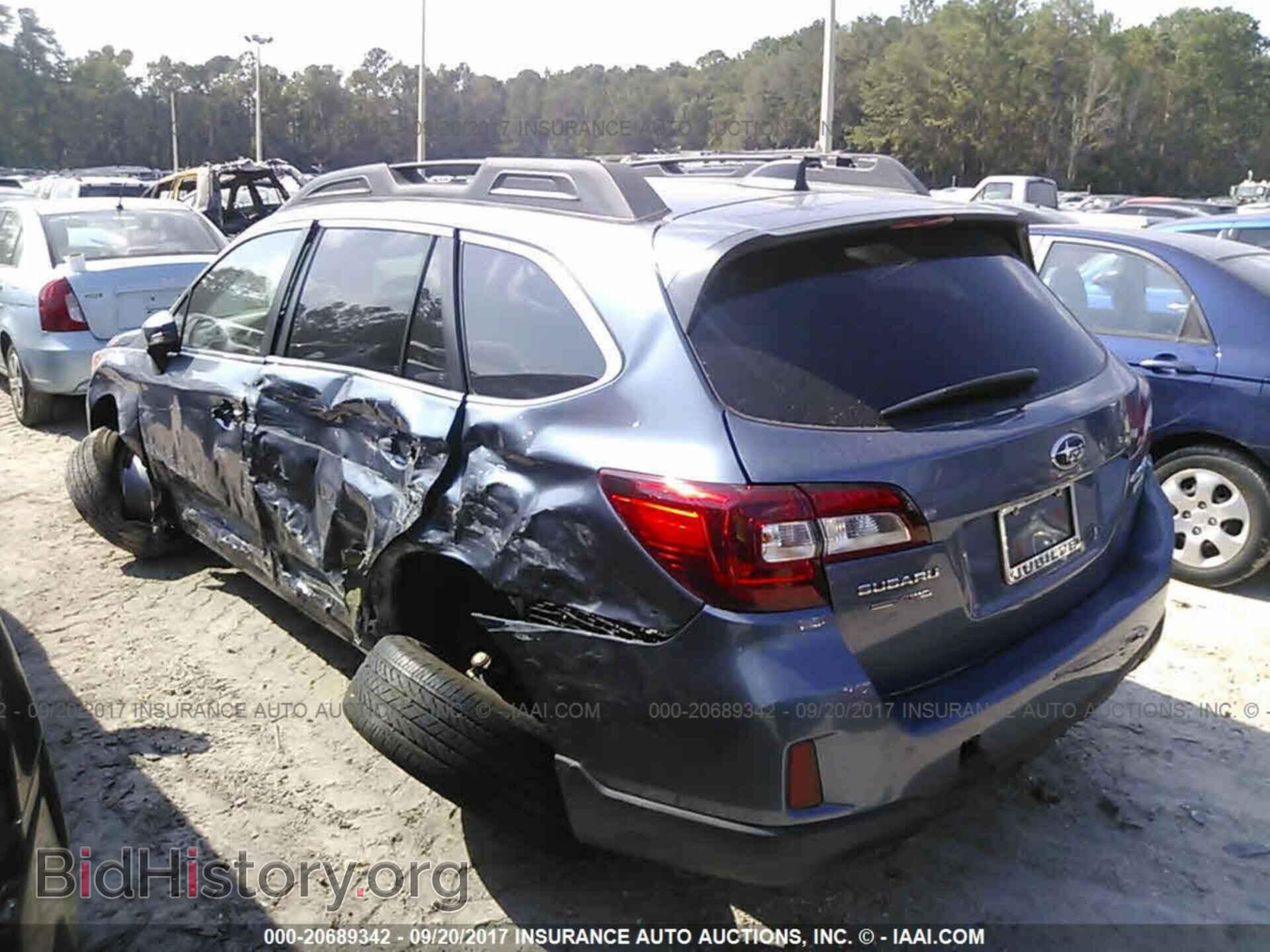 2016 Subaru Outback - VIN: 4S4BSAHC8G3338001 - Фото 3