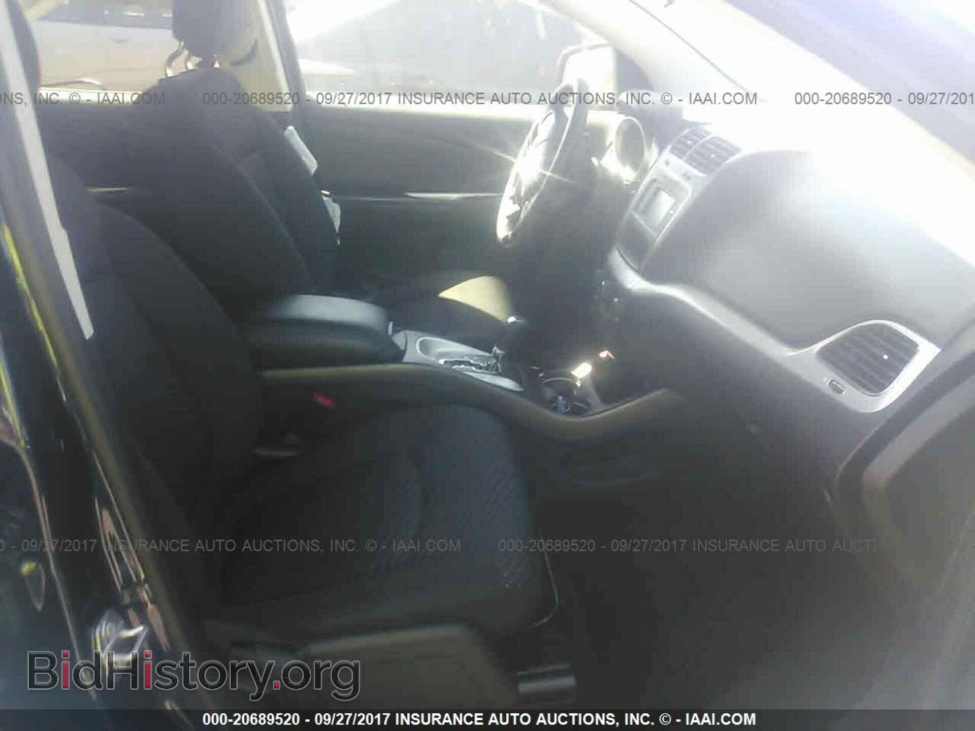 2017 Dodge Journey - VIN: 3C4PDCAB9HT637052 - Photo 5