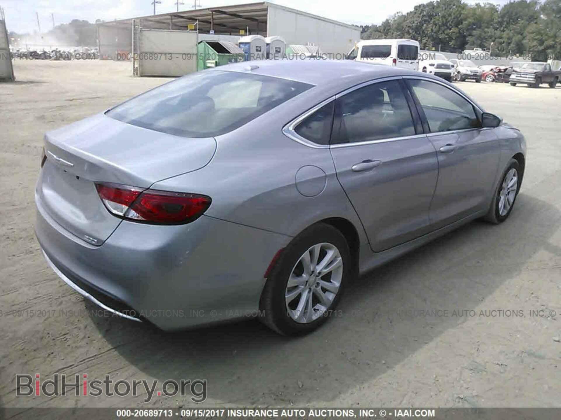 2015 Chrysler 200 - VIN: 1C3CCCAB5FN621238 - Фото 4