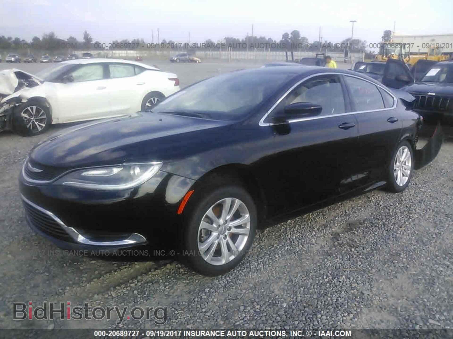 2016 Chrysler 200 - VIN: 1C3CCCABXGN165951 - Photo 2