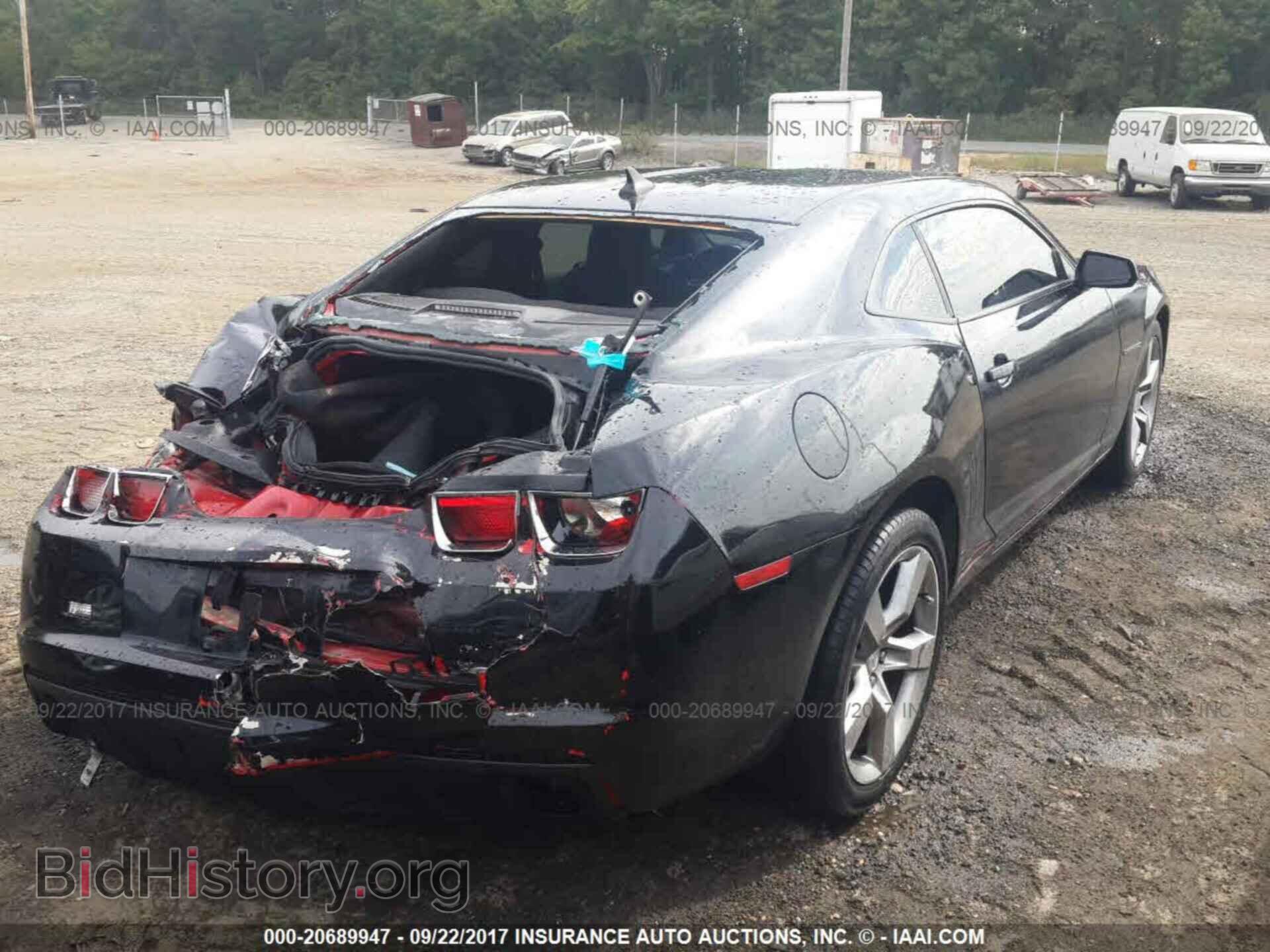 2013 Chevrolet Camaro - VIN: 2G1FA1E33D9201735 - Photo 4