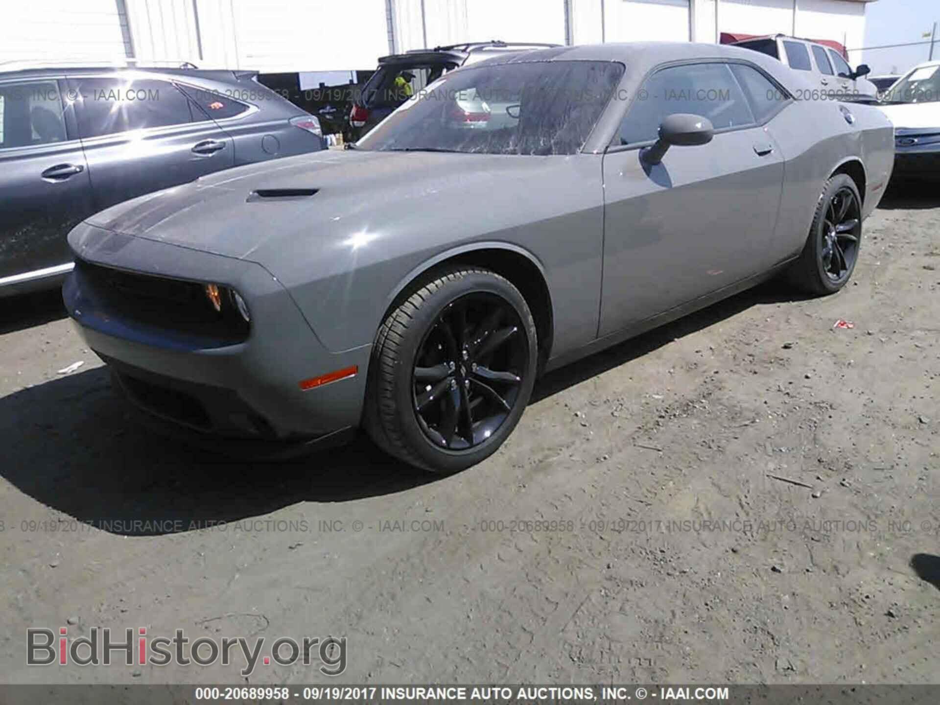 2017 Dodge Challenger - VIN: 2C3CDZAG8HH519116 - Фото 2