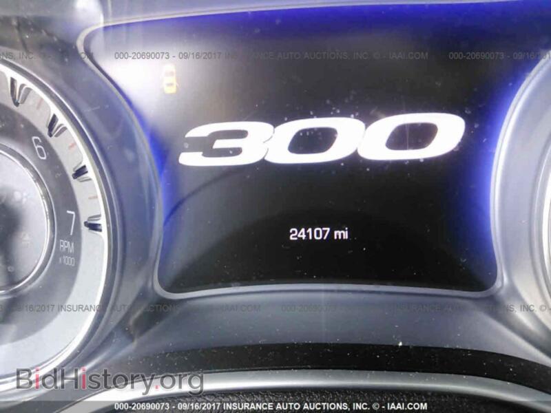 2015 Chrysler 300C (VIN 2C3CCAPT7FH849321) — фото 7 из 10