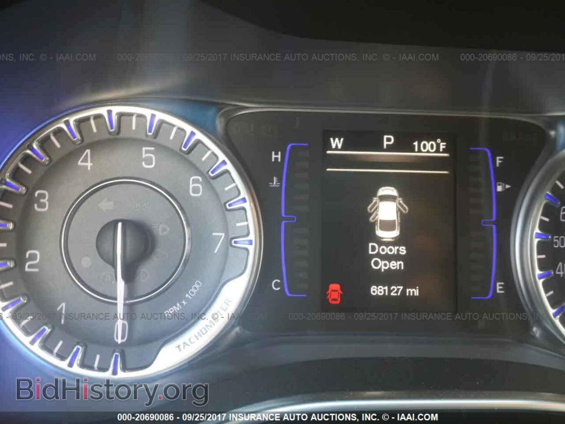 2015 Chrysler 200 - VIN: 1C3CCCABXFN658432 - Photo 7