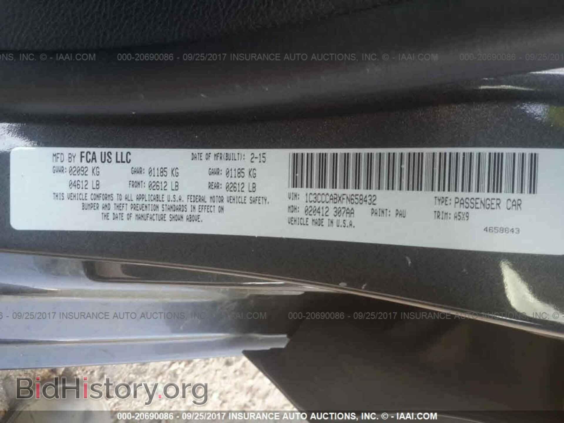 2015 Chrysler 200 - VIN: 1C3CCCABXFN658432 - Photo 9