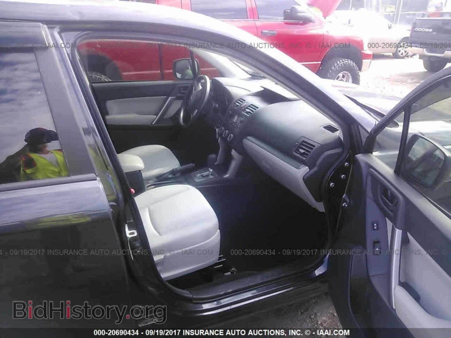 2014 Subaru Forester - VIN: JF2SJAAC8EH429434 - Фото 5