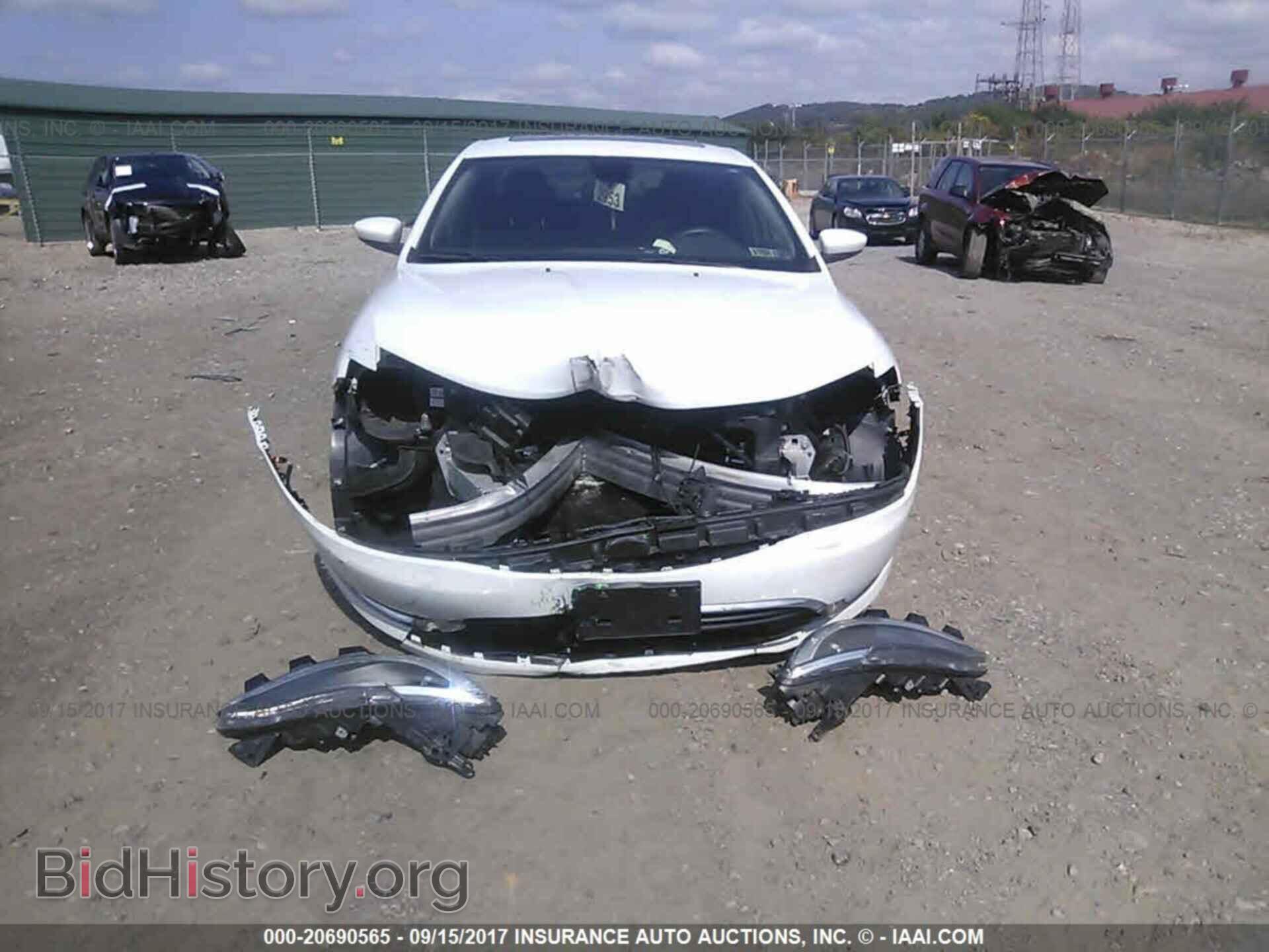 2015 Chrysler 200 - VIN: 1C3CCCABXFN707502 - Photo 6