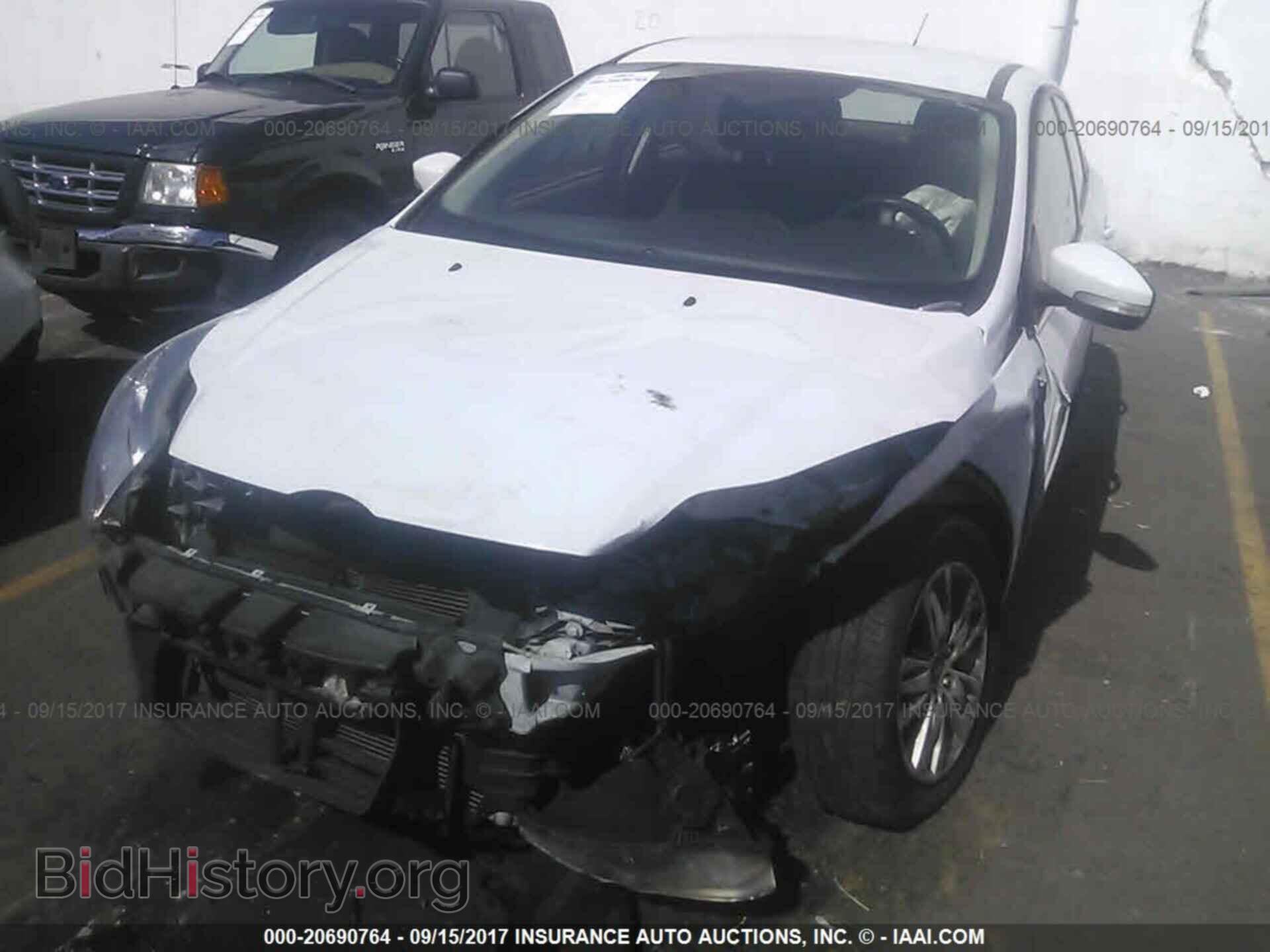 2012 Ford Focus - VIN: 1FAHP3H26CL176565 - Photo 6