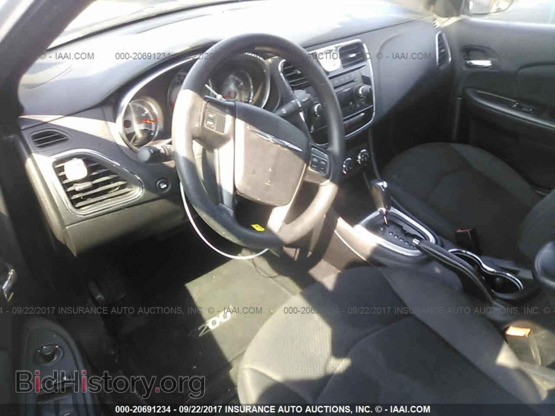 2013 Chrysler 200 - VIN: 1C3CCBAB6DN646866 - Photo 5
