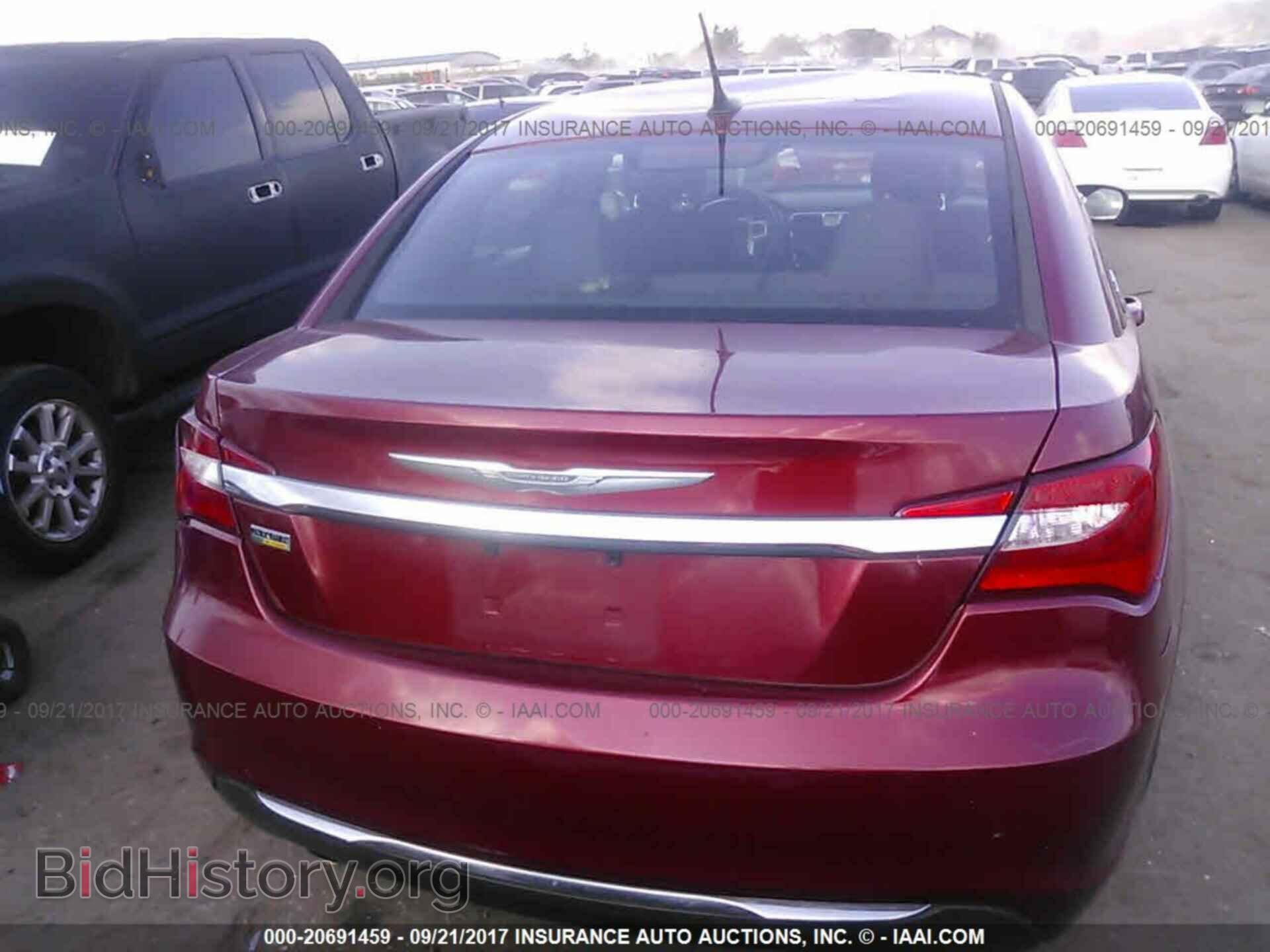 2013 Chrysler 200 - VIN: 1C3CCBBG1DN731575 - Photo 6