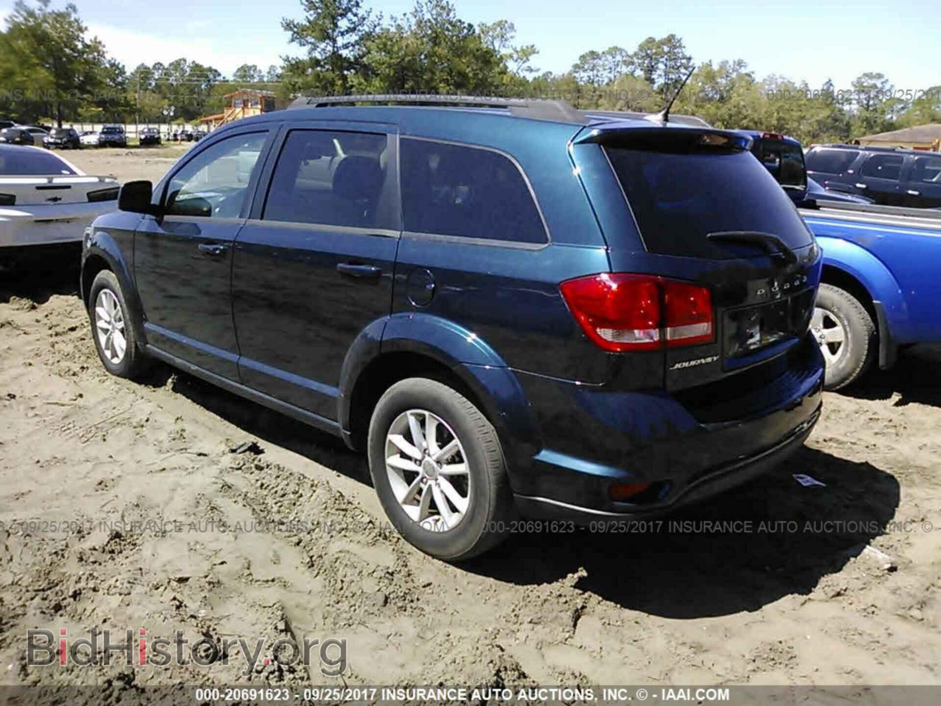 2015 Dodge Journey - VIN: 3C4PDCBB4FT665790 - Photo 3
