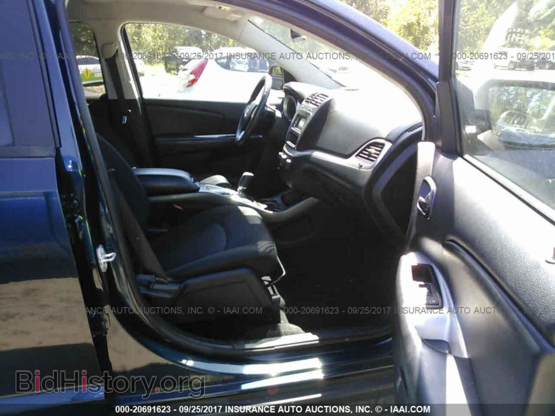 2015 Dodge Journey - VIN: 3C4PDCBB4FT665790 - Photo 5