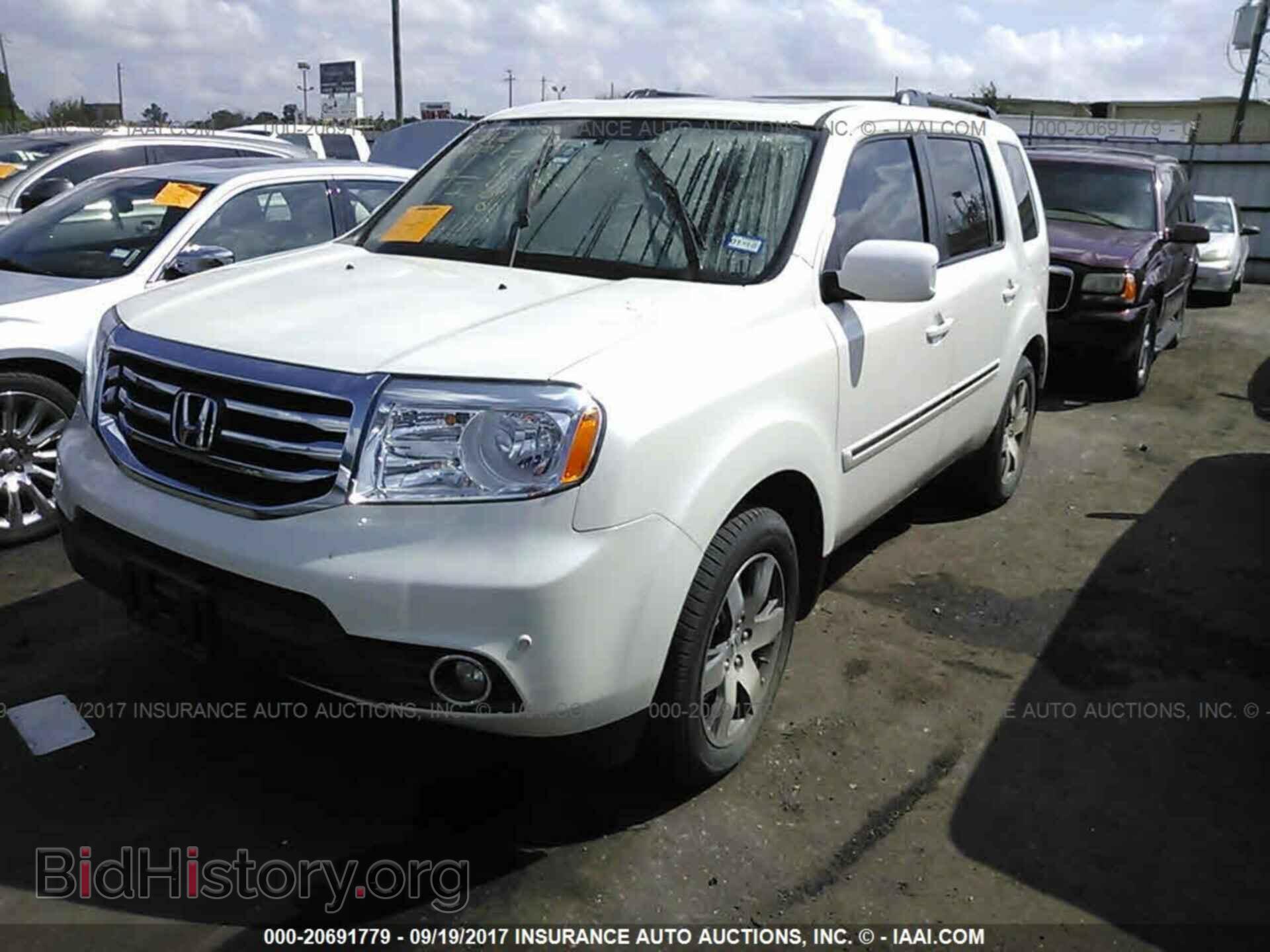 2014 Honda Pilot - VIN: 5FNYF3H93EB012450 - Фото 2