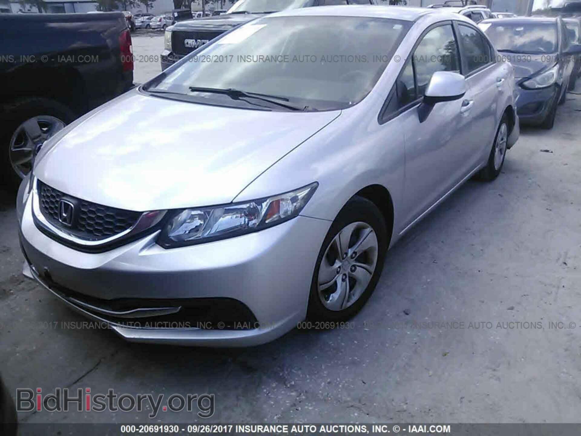 2013 Honda Civic - VIN: 2HGFB2F54DH567978 - Photo 2