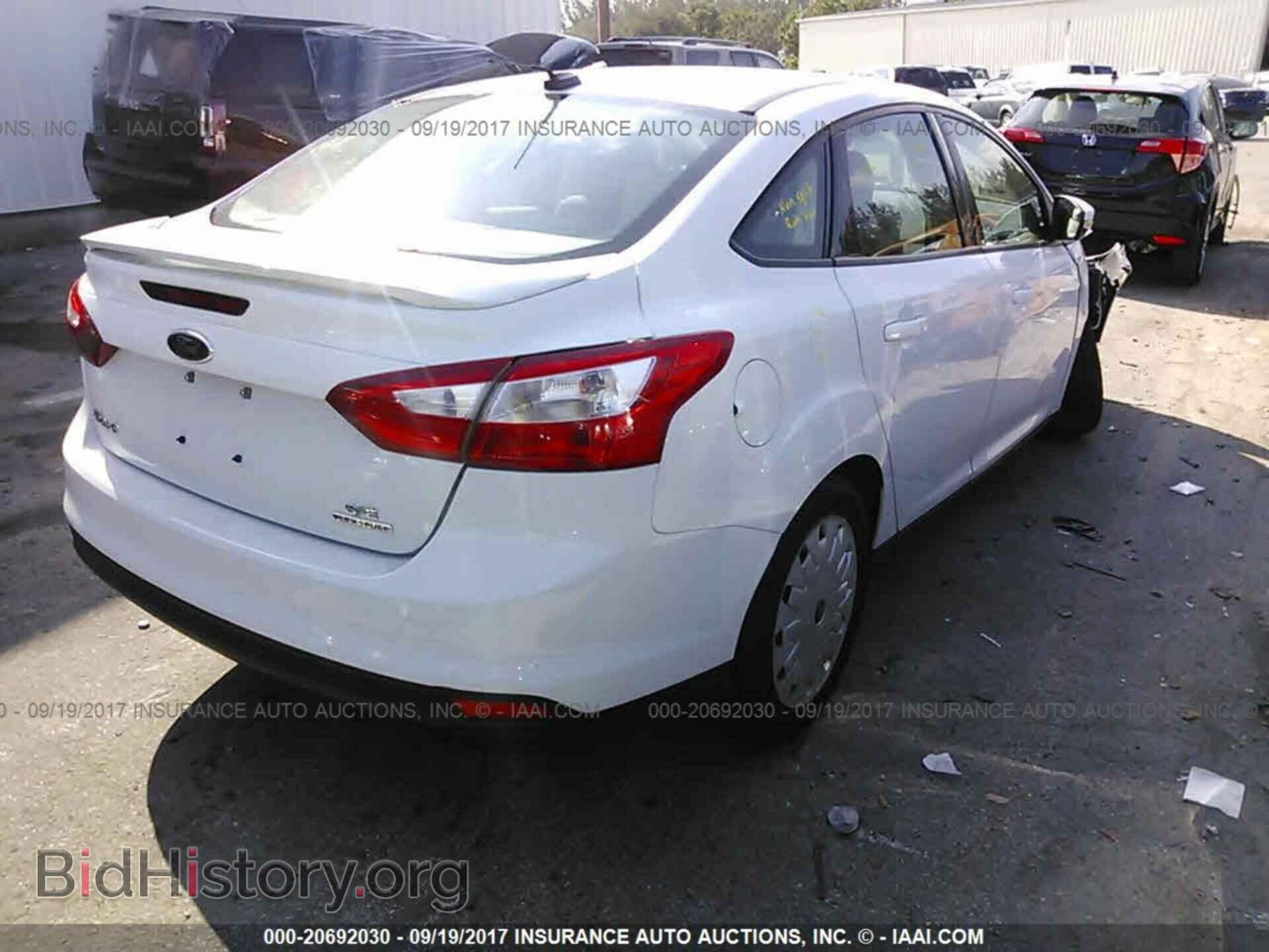 2013 Ford Focus - VIN: 1FADP3F20DL217355 - Photo 4