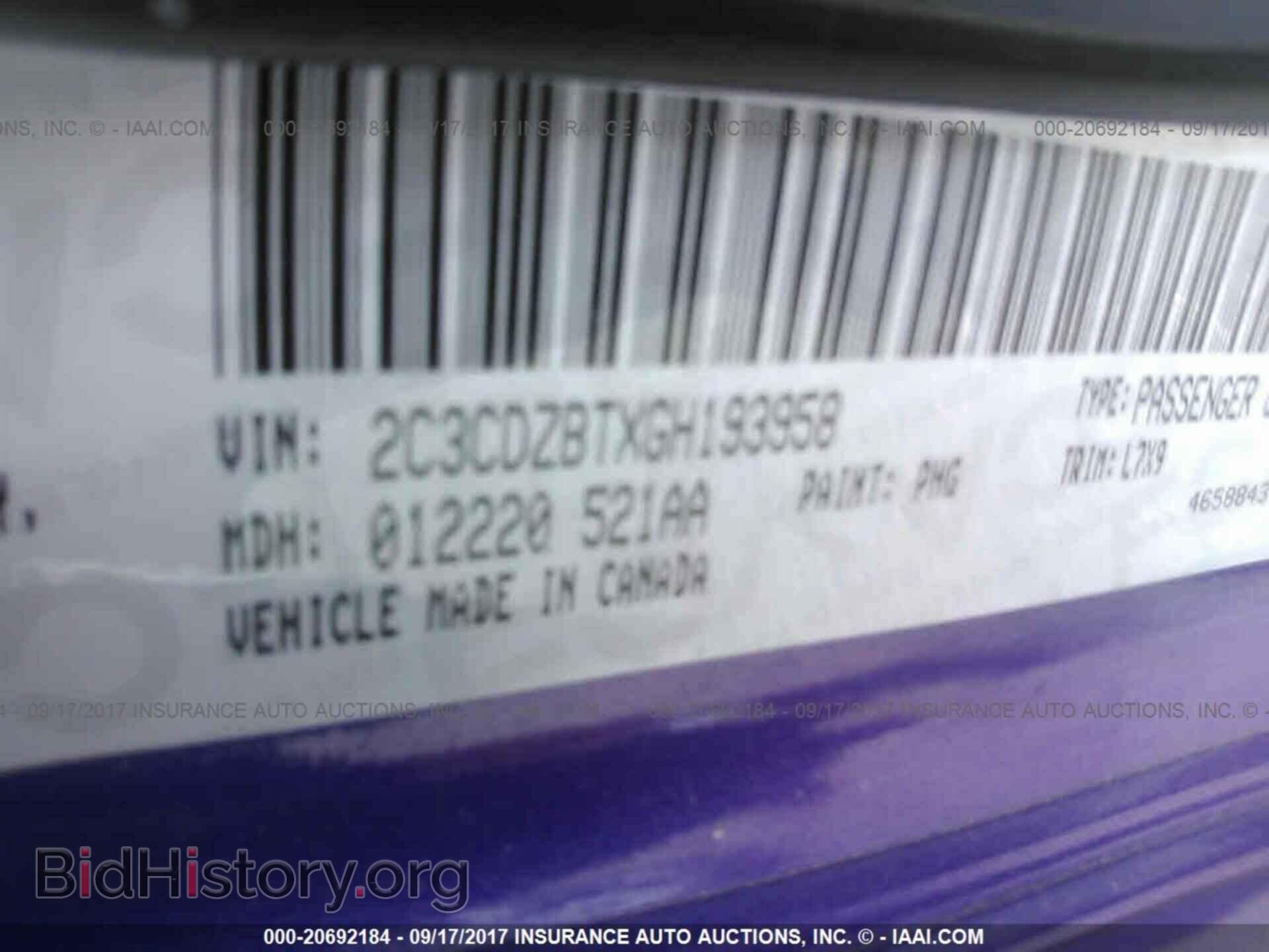 2016 Dodge Challenger - VIN: 2C3CDZBTXGH193958 - Фото 9