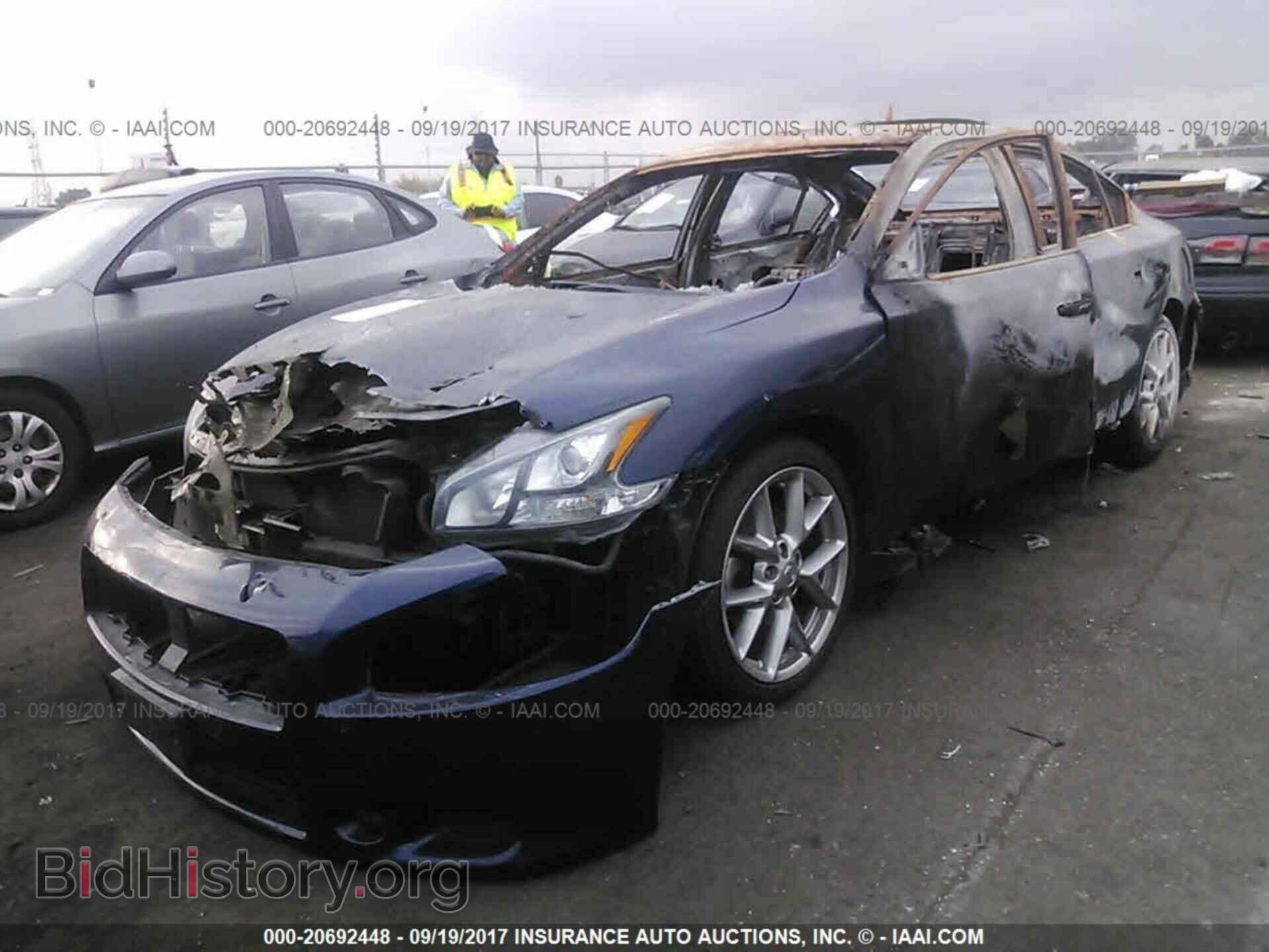 2011 Nissan Maxima - VIN: 1N4AA5APXBC853975 - Фото 2