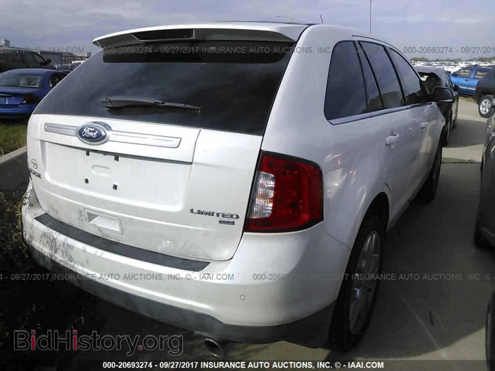 2011 Ford Edge - VIN: 2FMDK4KC7BBA92196 - Photo 4