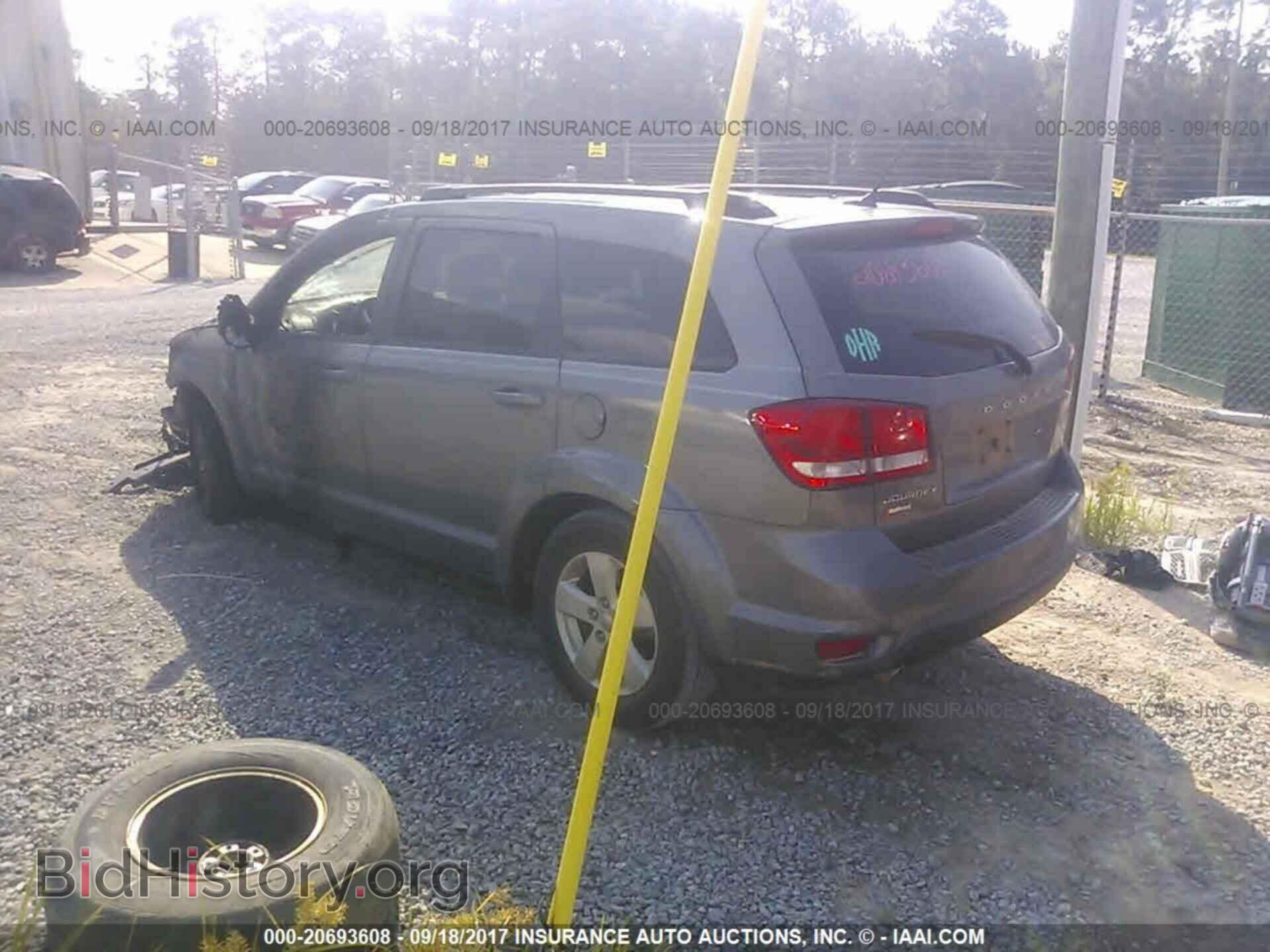 2012 Dodge Journey - VIN: 3C4PDCBG5CT145721 - Фото 3