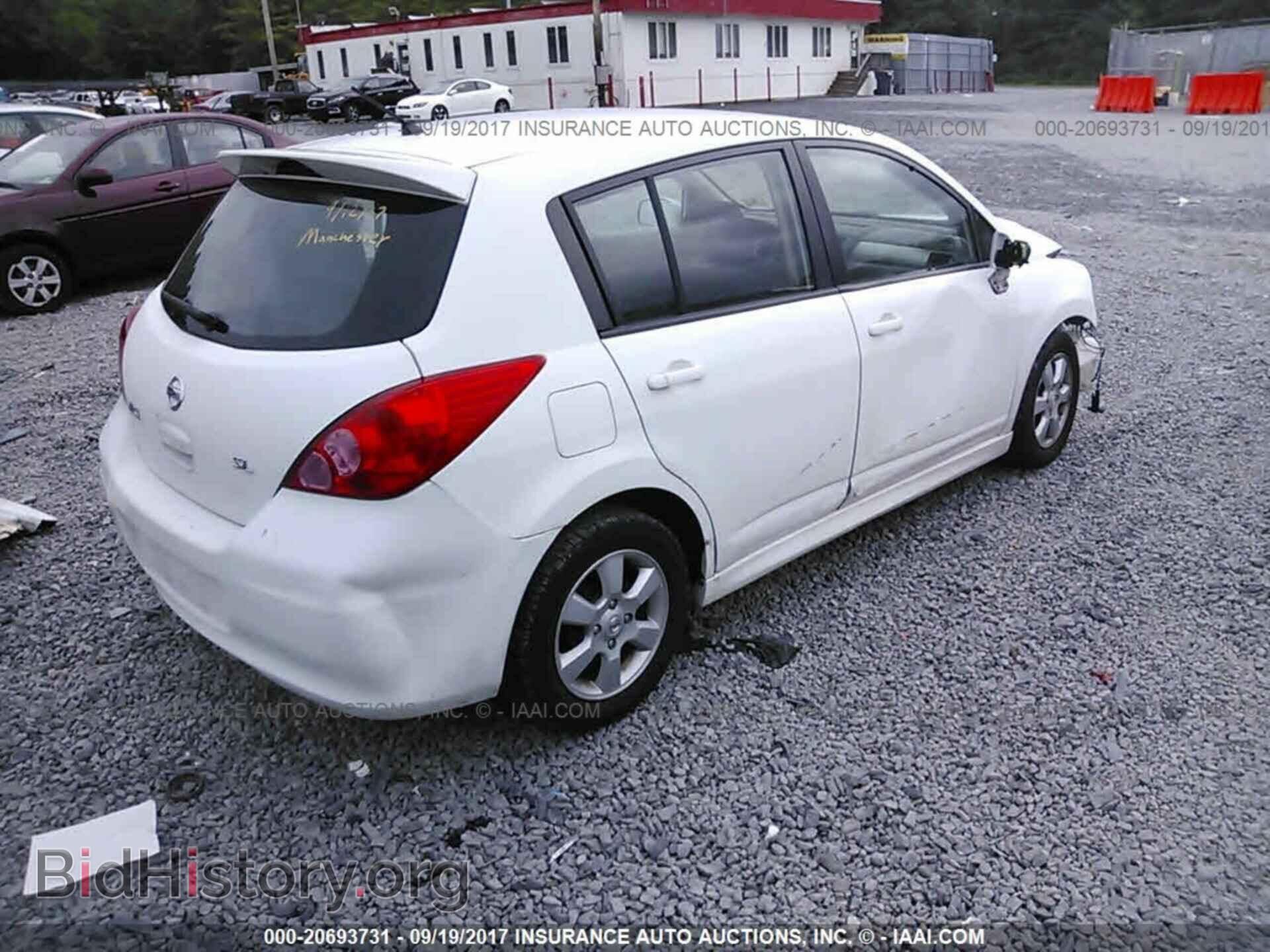 2011 Nissan Versa - VIN: 3N1BC1CP8BL392605 - Фото 4