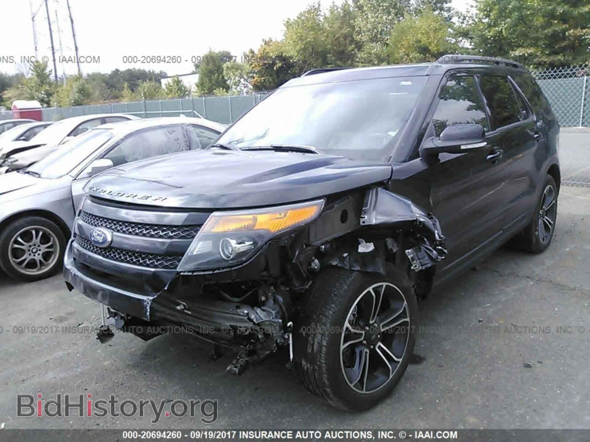 2015 Ford Explorer - VIN: 1FM5K8GT5FGB87911 - Photo 2
