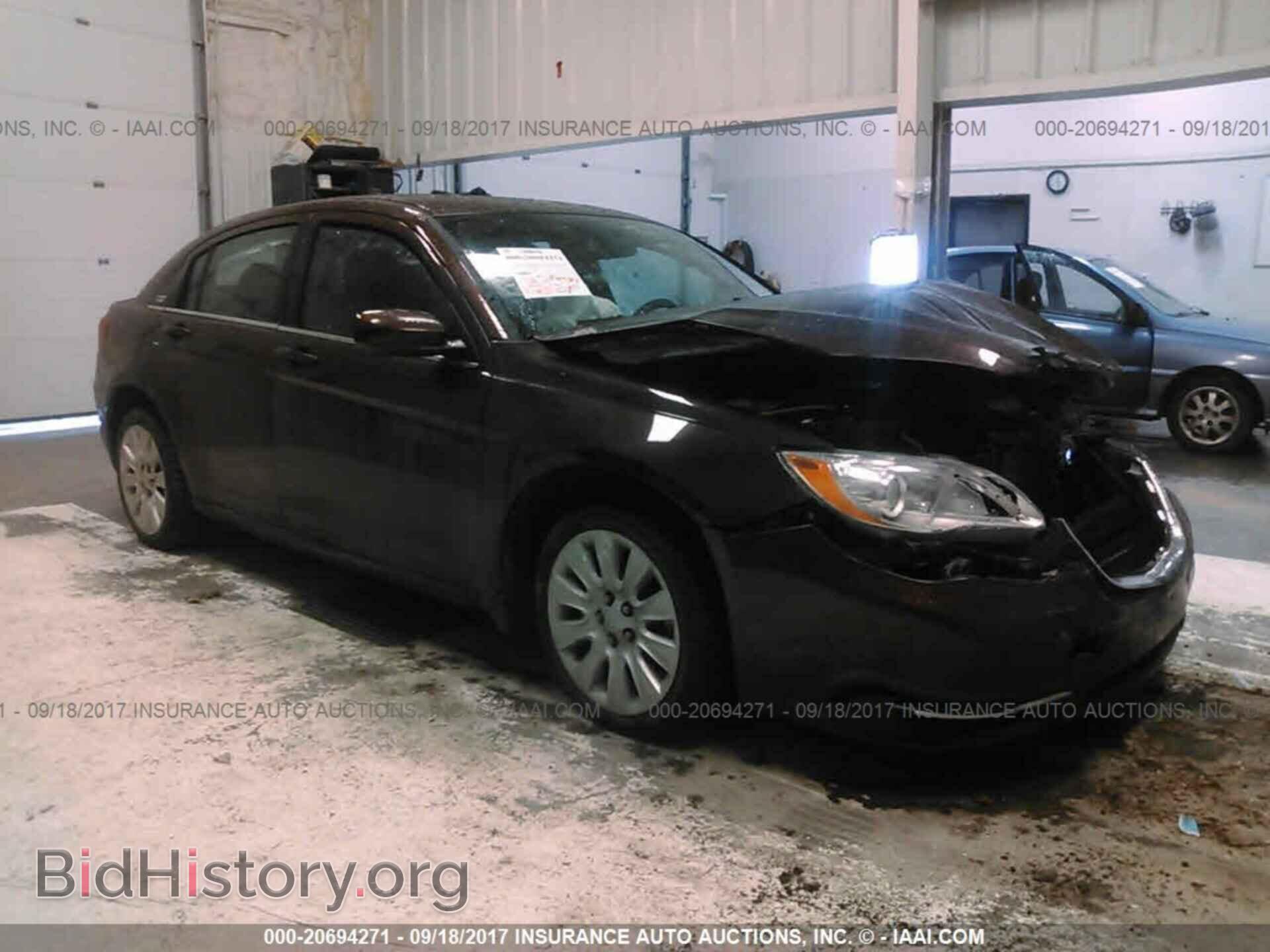 Photo 1C3CCBAB6DN620915 - Chrysler 200 2013