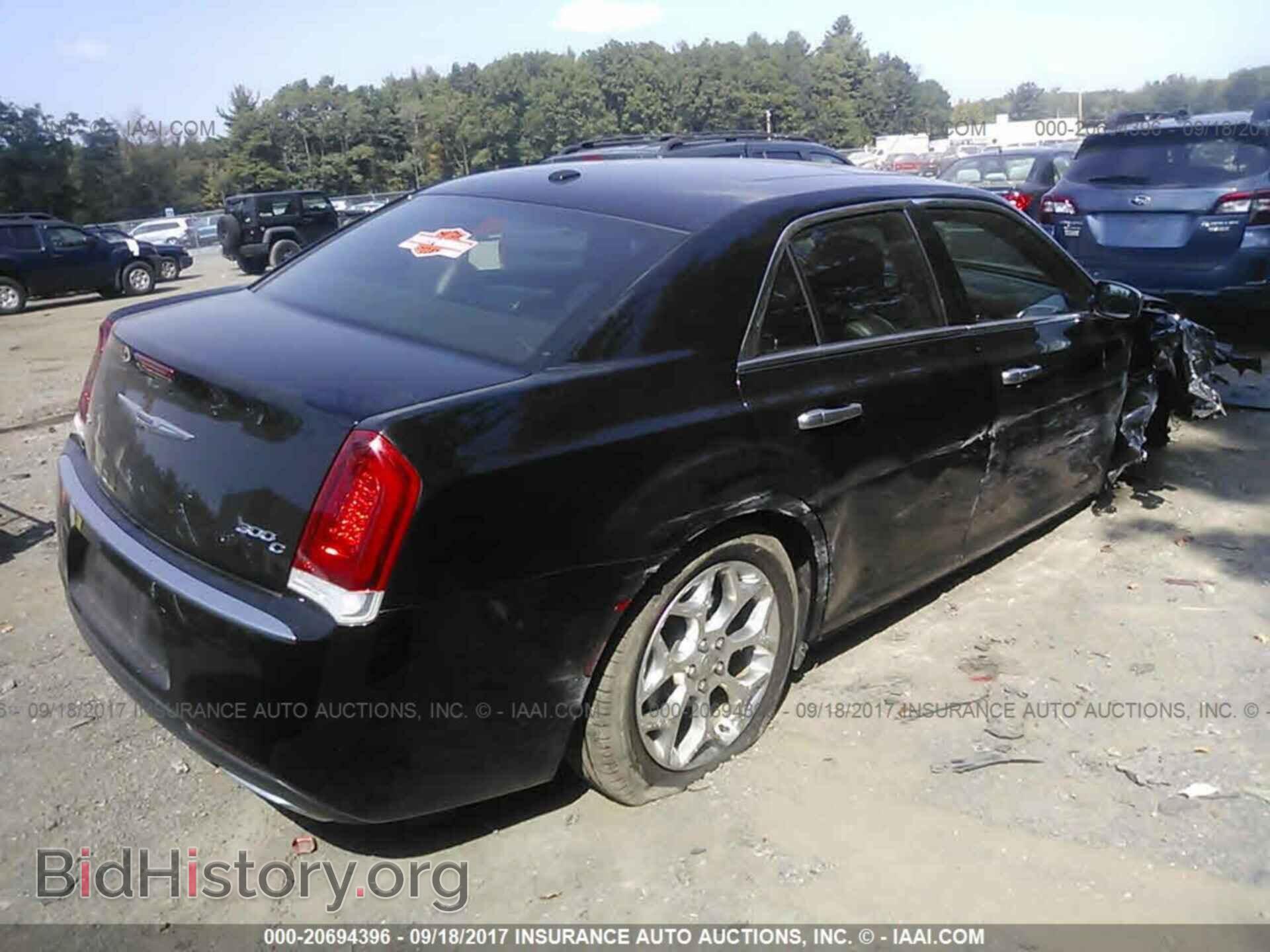 2016 Chrysler 300c - VIN: 2C3CCASG8GH161744 - Фото 4