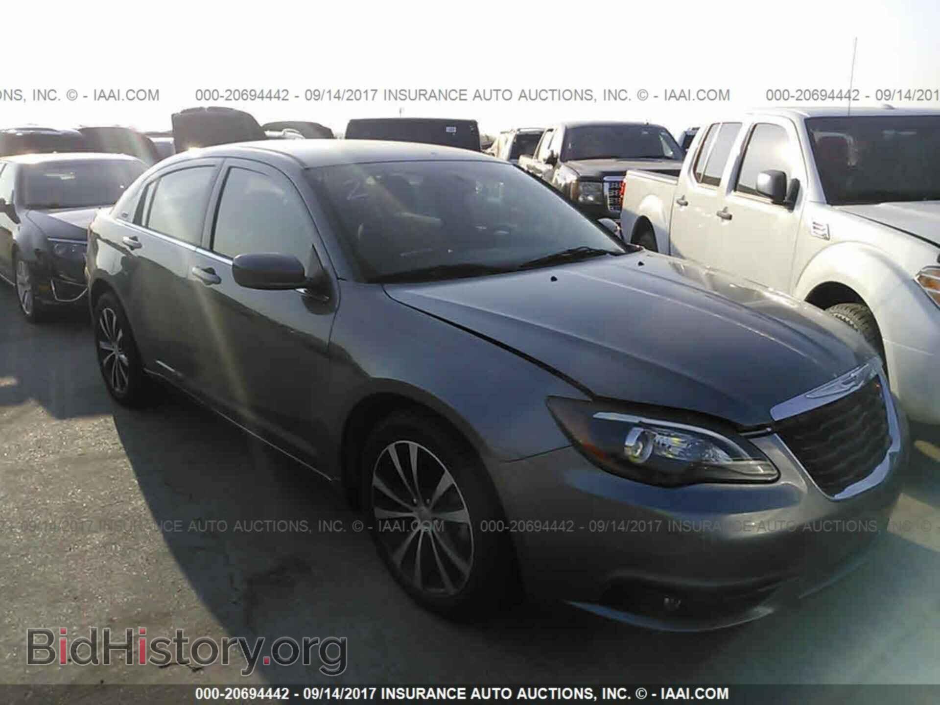 Photo 1C3CCBBG1CN297625 - Chrysler 200 2012