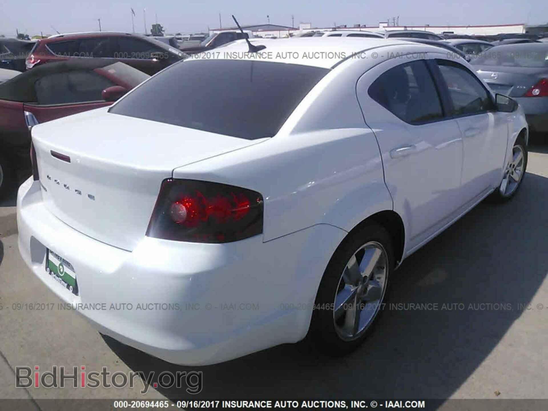 2013 Dodge Avenger - VIN: 1C3CDZAB5DN676057 - Photo 4