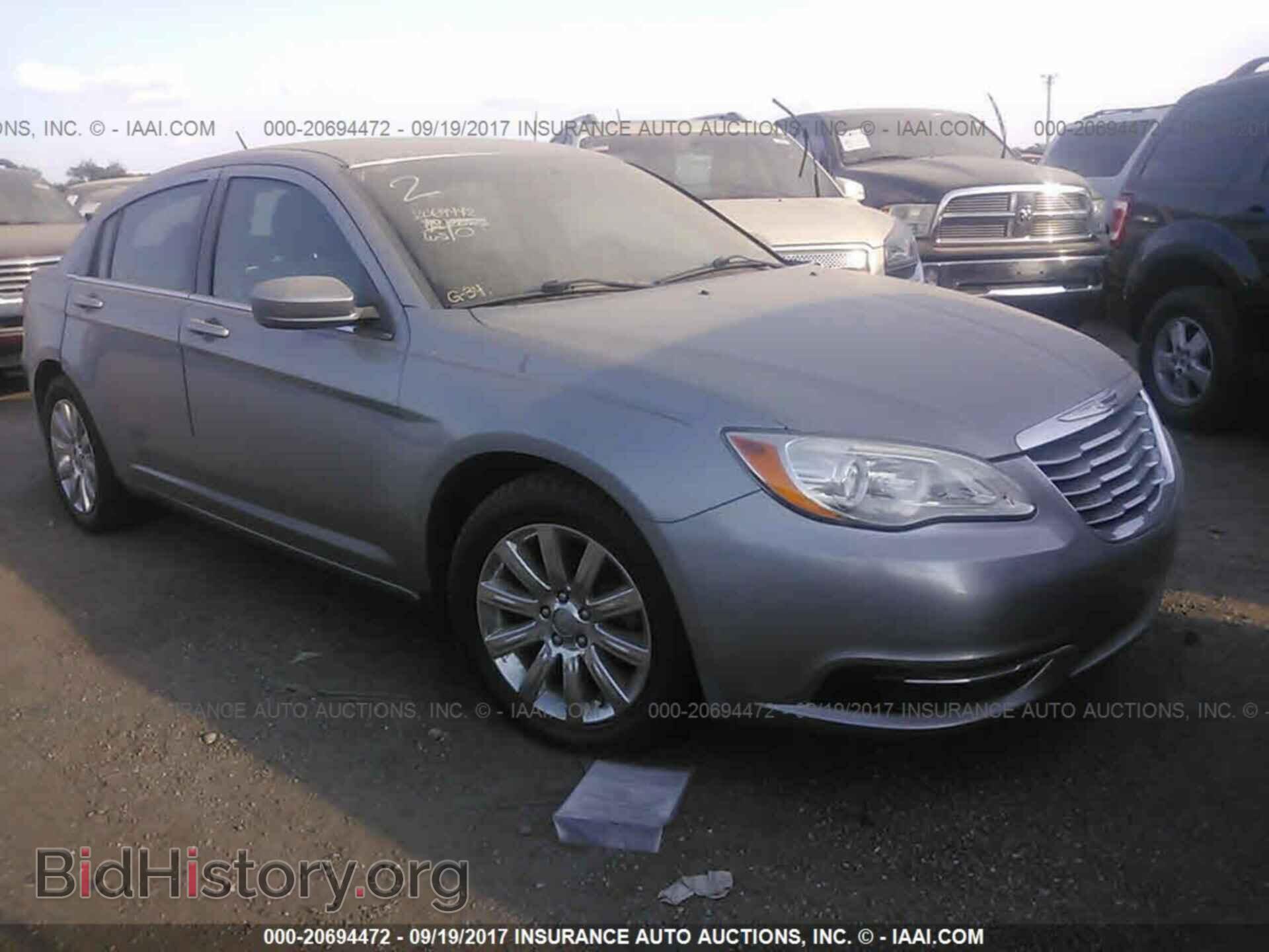 Photo 1C3CCBBB0EN128820 - Chrysler 200 2014