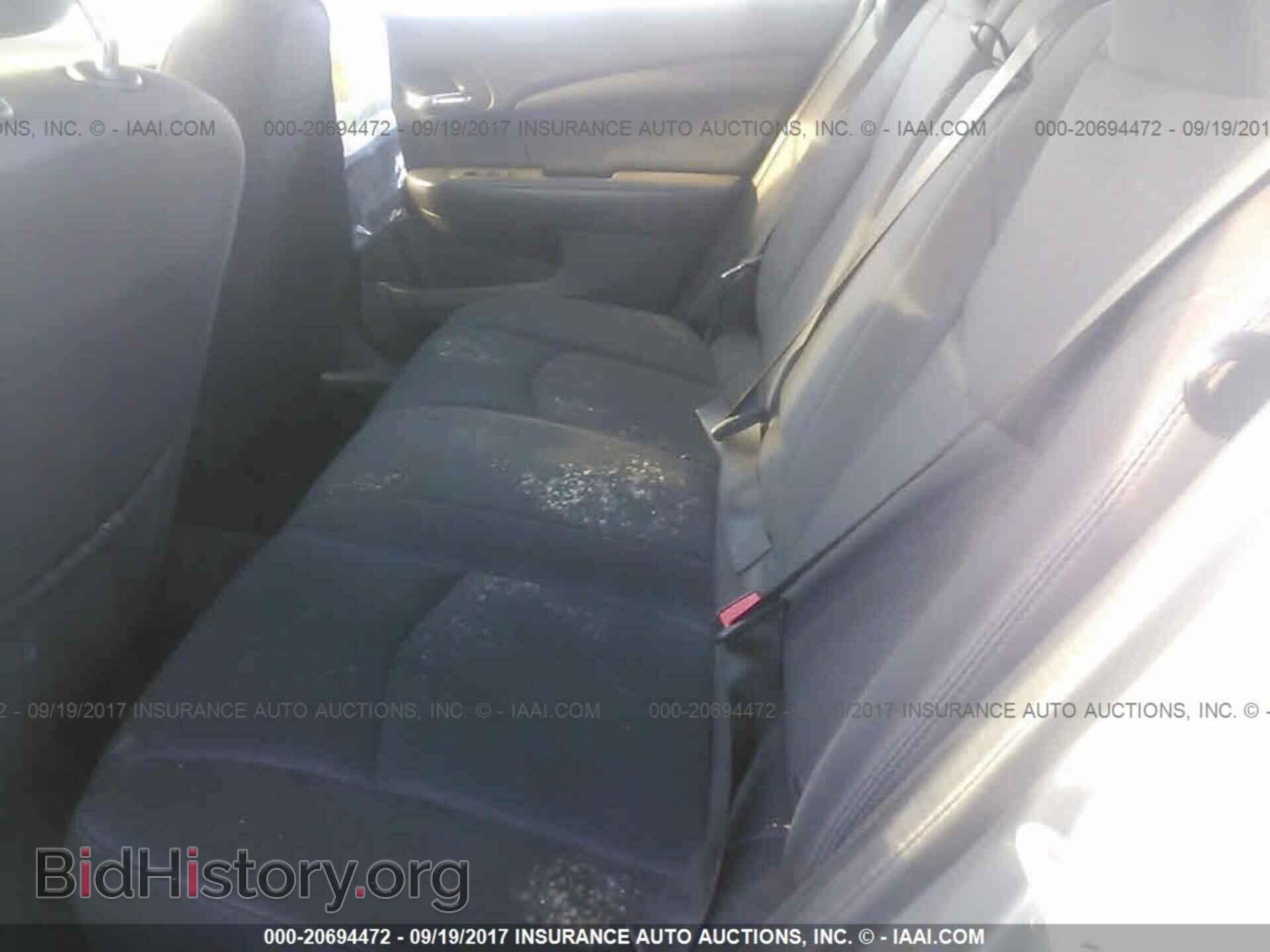 2014 Chrysler 200 - VIN: 1C3CCBBB0EN128820 - Фото 8