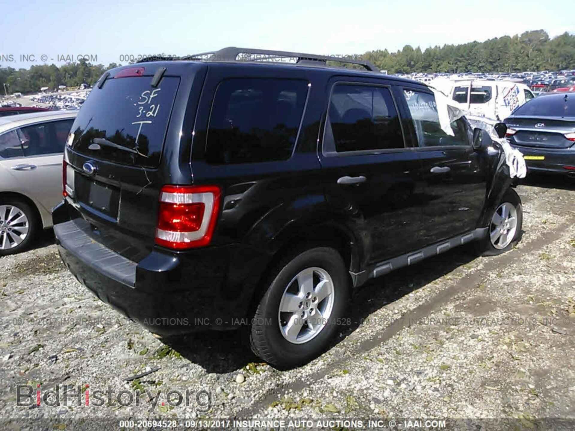 2012 Ford Escape - VIN: 1FMCU0D79CKA02245 - Photo 4