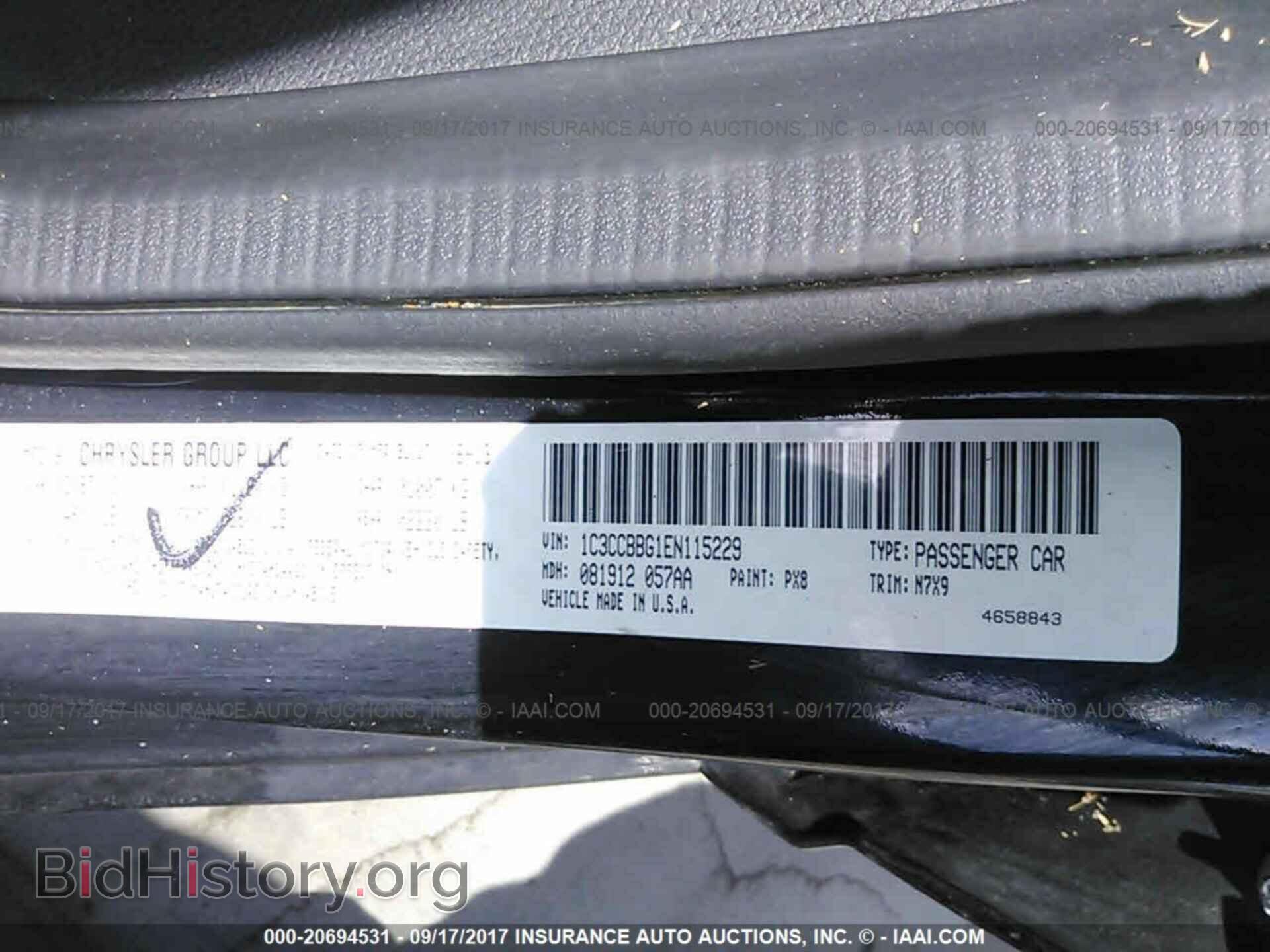 2014 Chrysler 200 - VIN: 1C3CCBBG1EN115229 - Фото 9