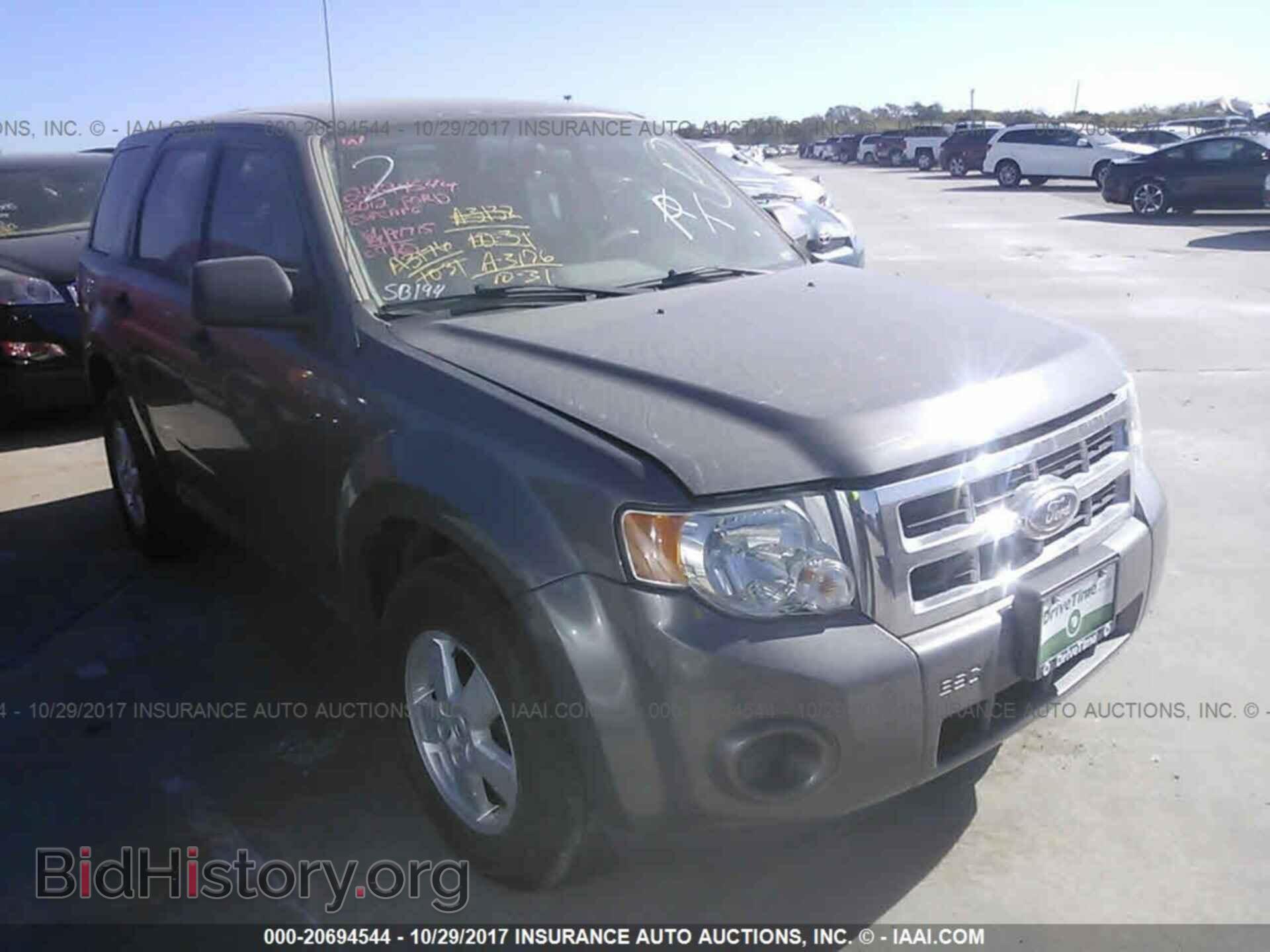 Photo 1FMCU0C72CKB77857 - Ford Escape 2012