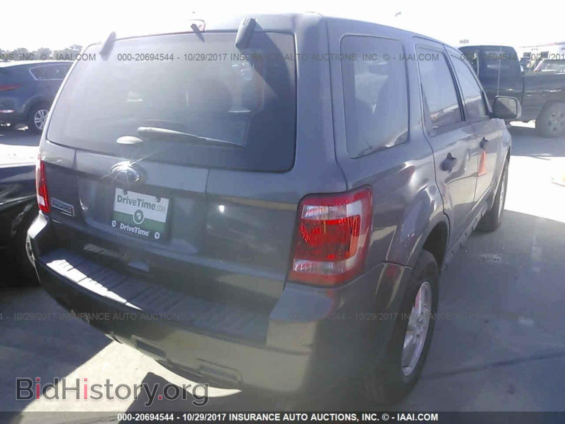 2012 Ford Escape - VIN: 1FMCU0C72CKB77857 - Photo 4
