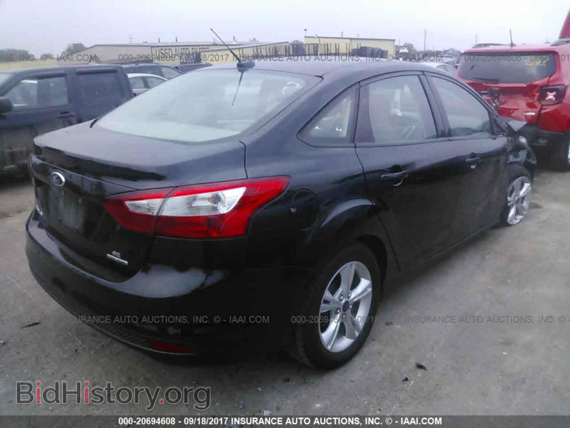 2013 Ford Focus - VIN: 1FADP3F26DL351223 - Photo 4