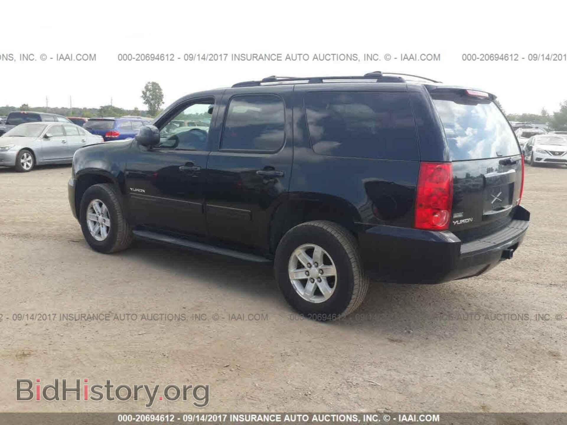 2012 Gmc Yukon - VIN: 1GKS2AE02CR268389 - Фото 3